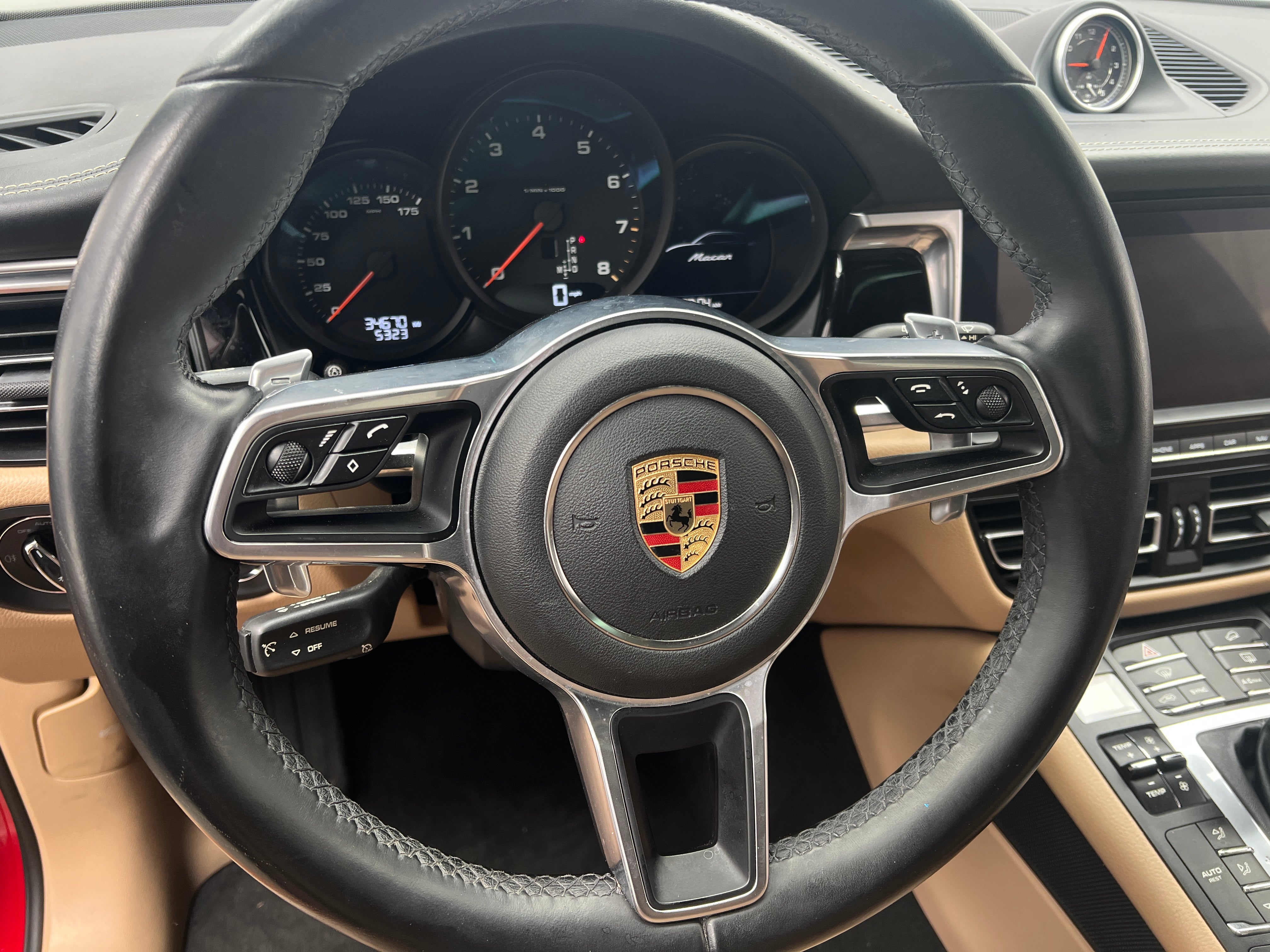 2021 Porsche Macan Base 4