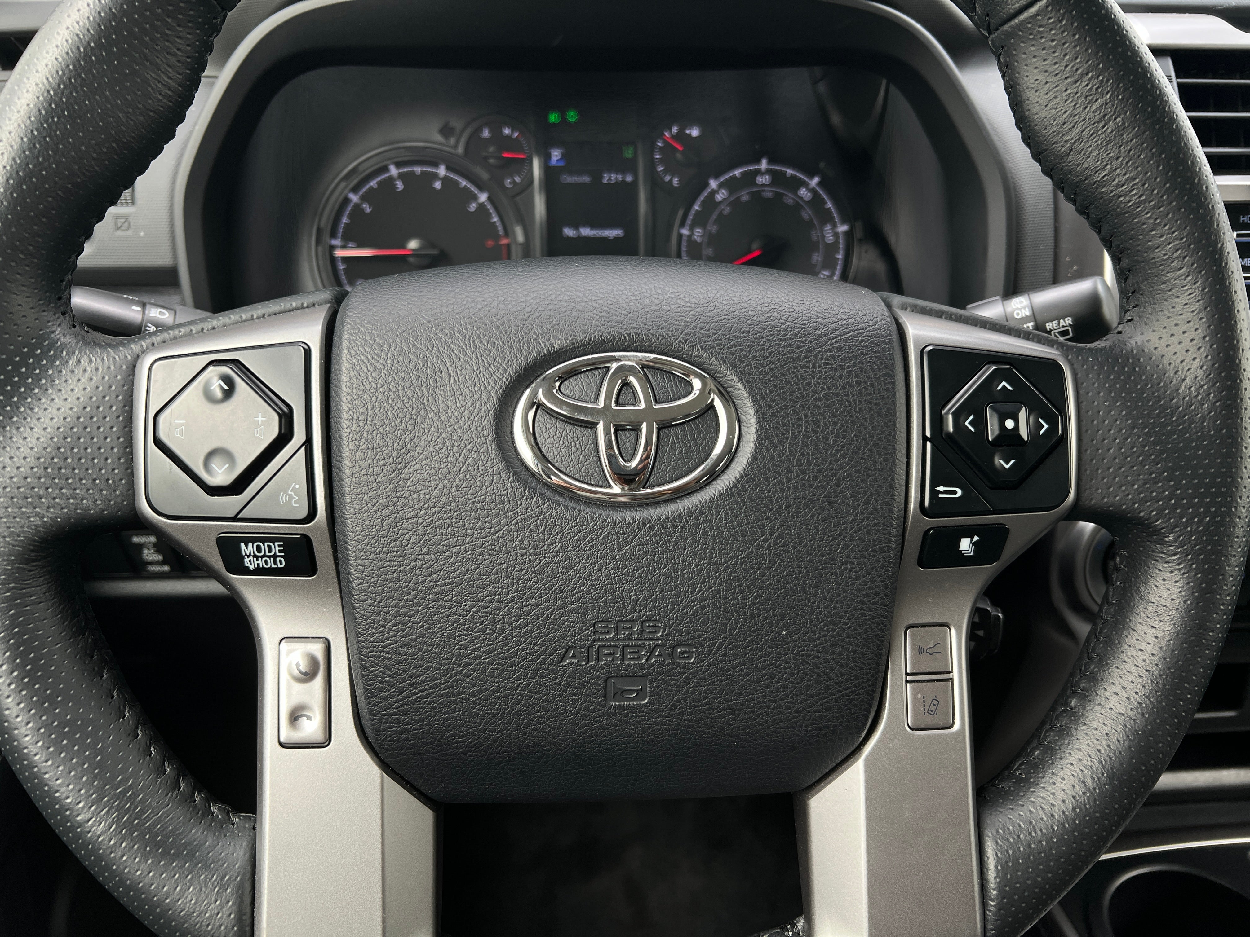 2024 Toyota 4Runner SR5 5