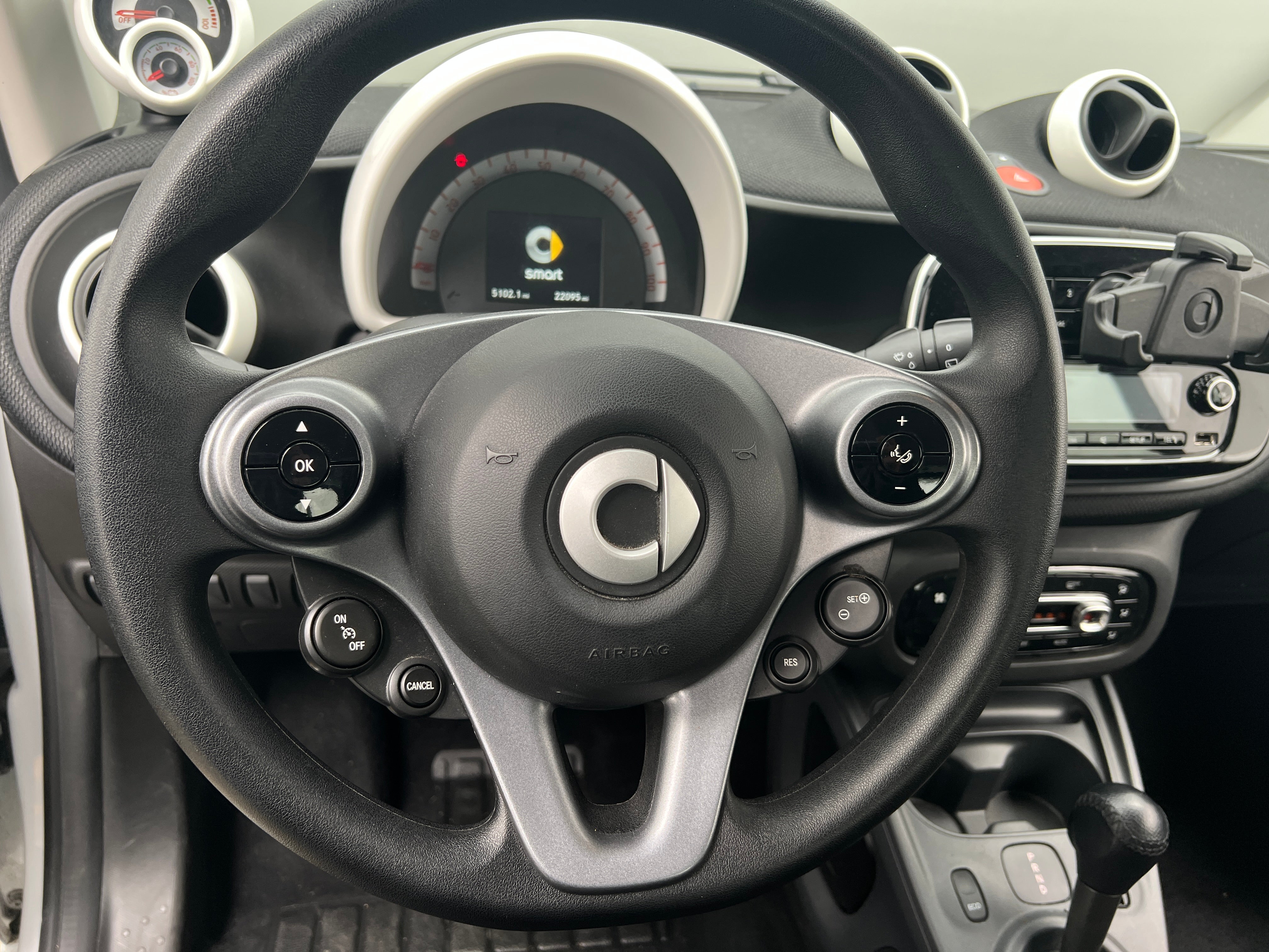 2018 smart fortwo Pure 5