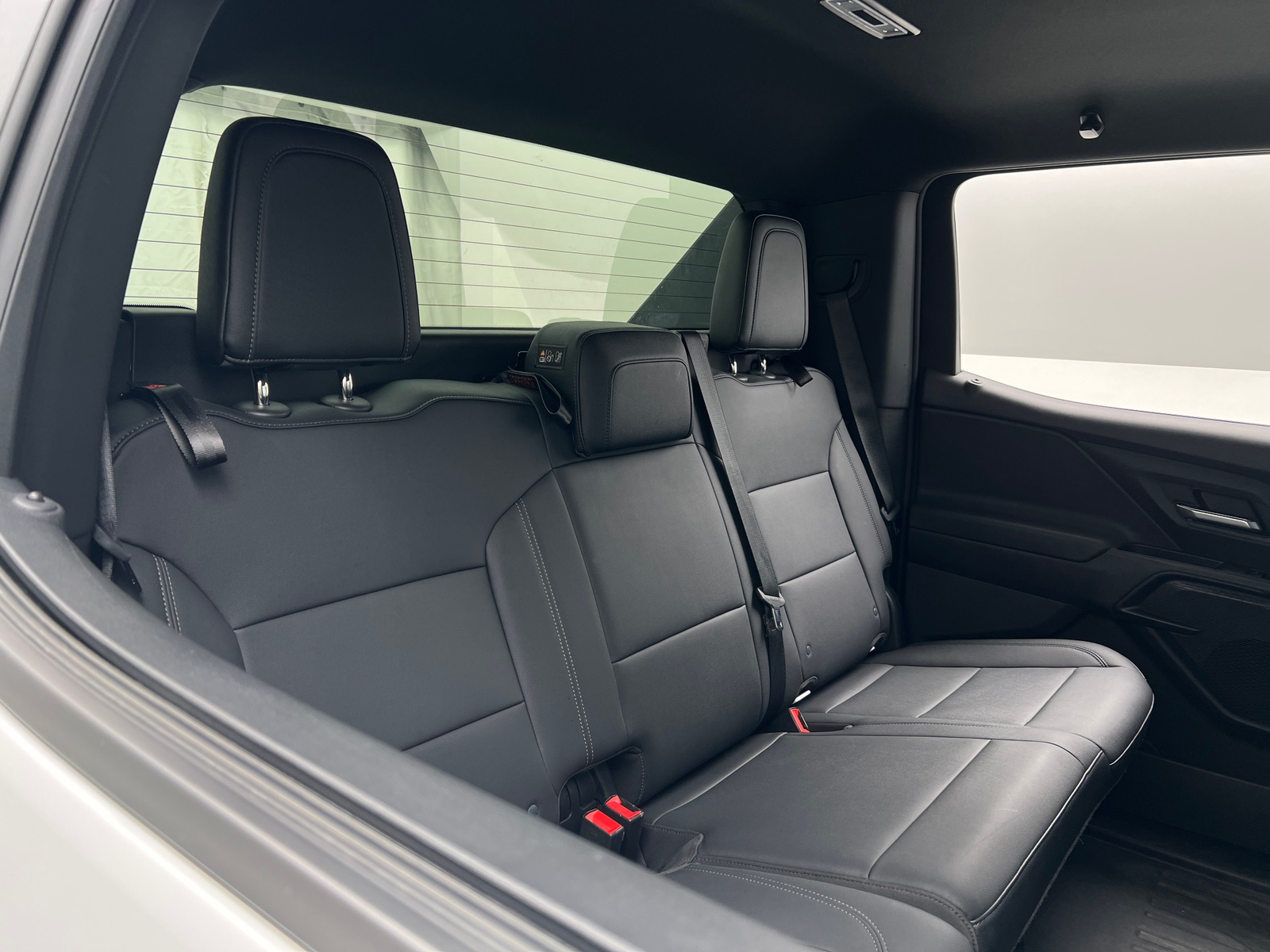 Thumbnail: 2024 Chevrolet Silverado EV - 6