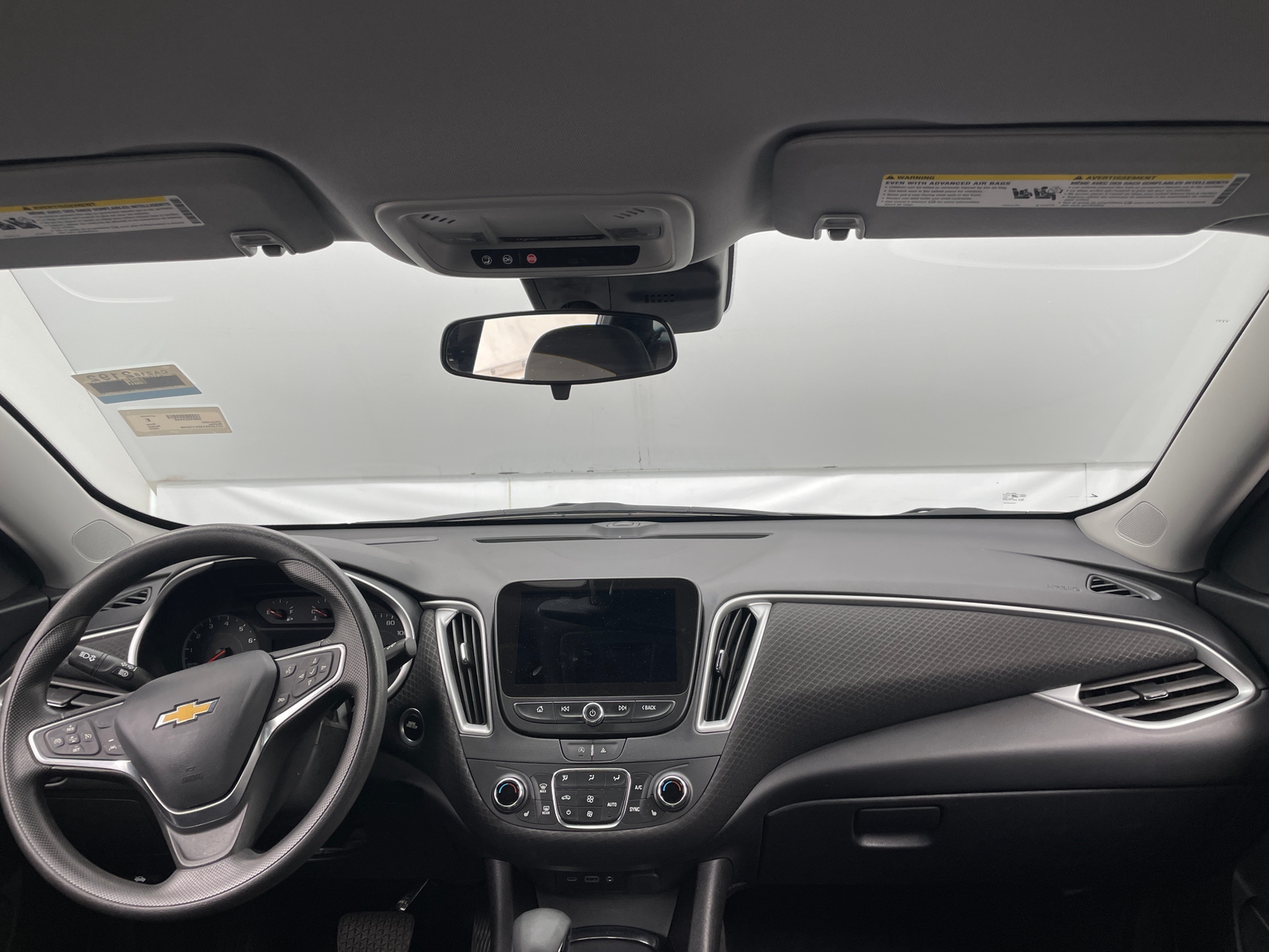 Thumbnail: 2023 Chevrolet Malibu - 3