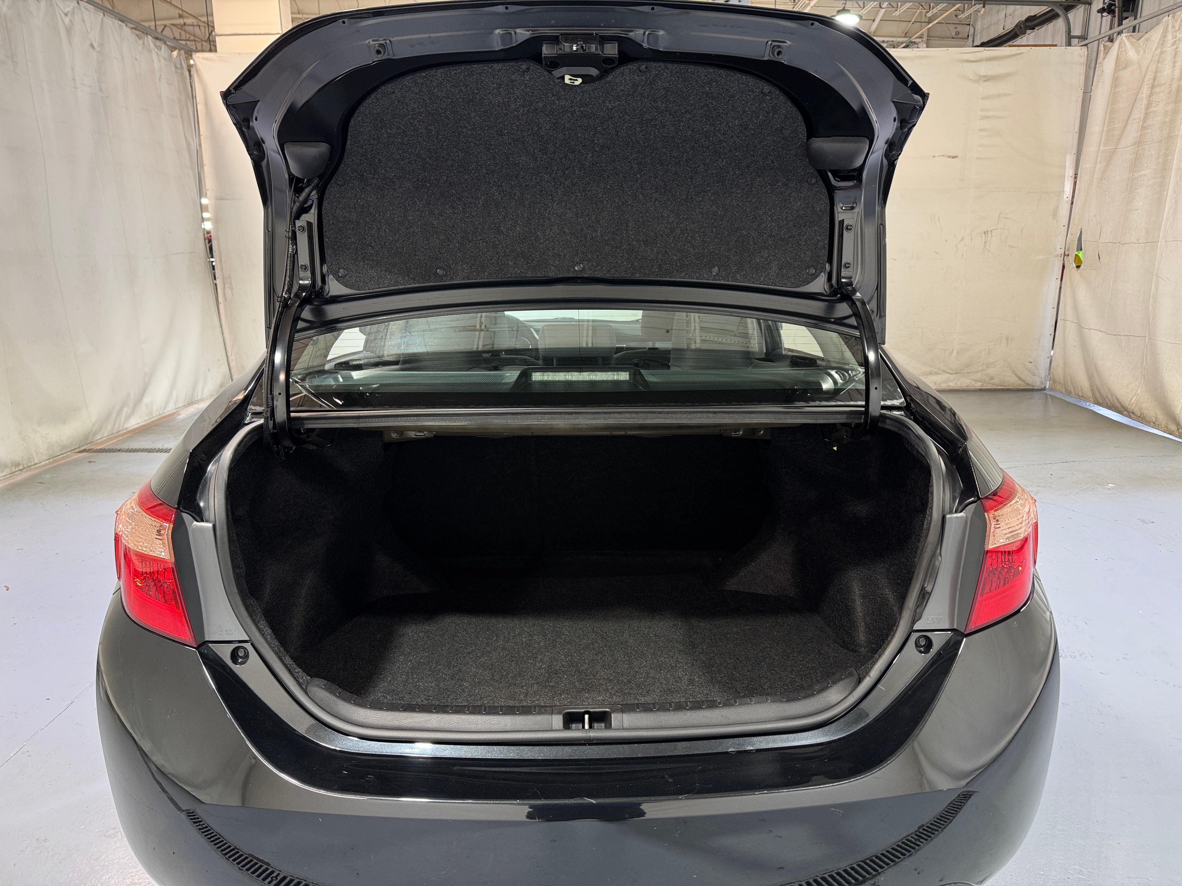 2018 Toyota Corolla L 7