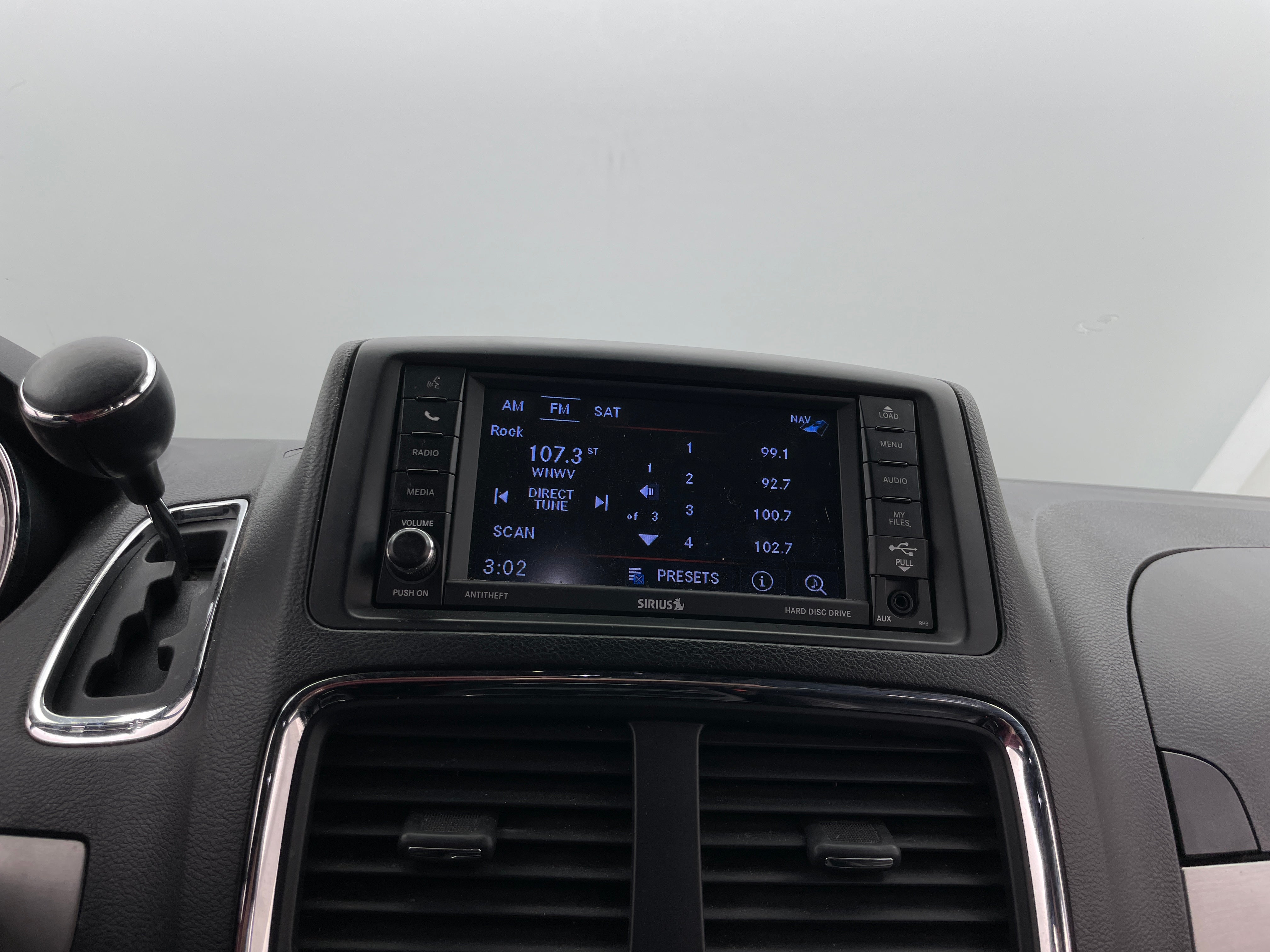 2018 Dodge Grand Caravan SE 3