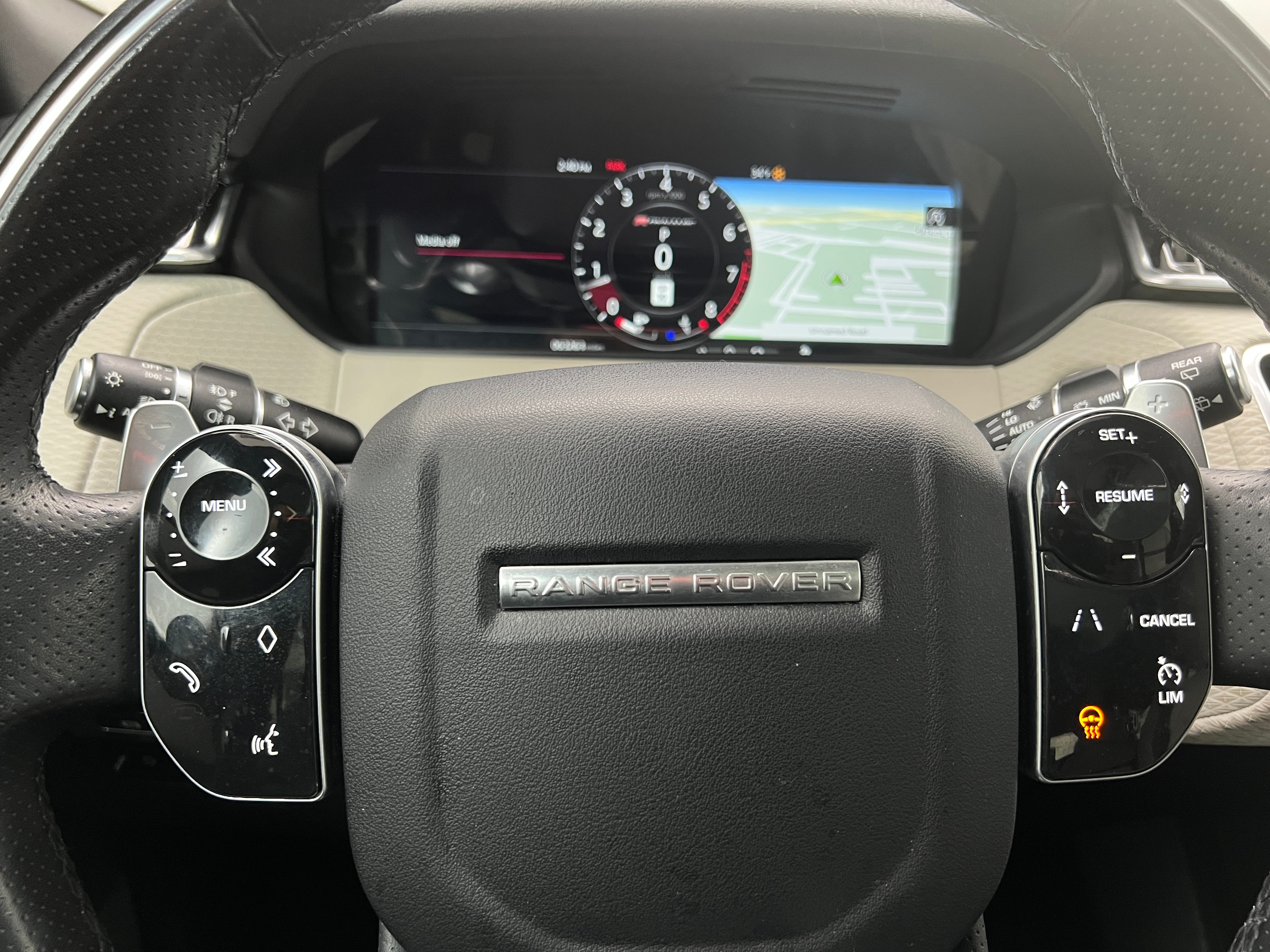 2019 Land Rover Range Rover Velar R-Dynamic SE 4