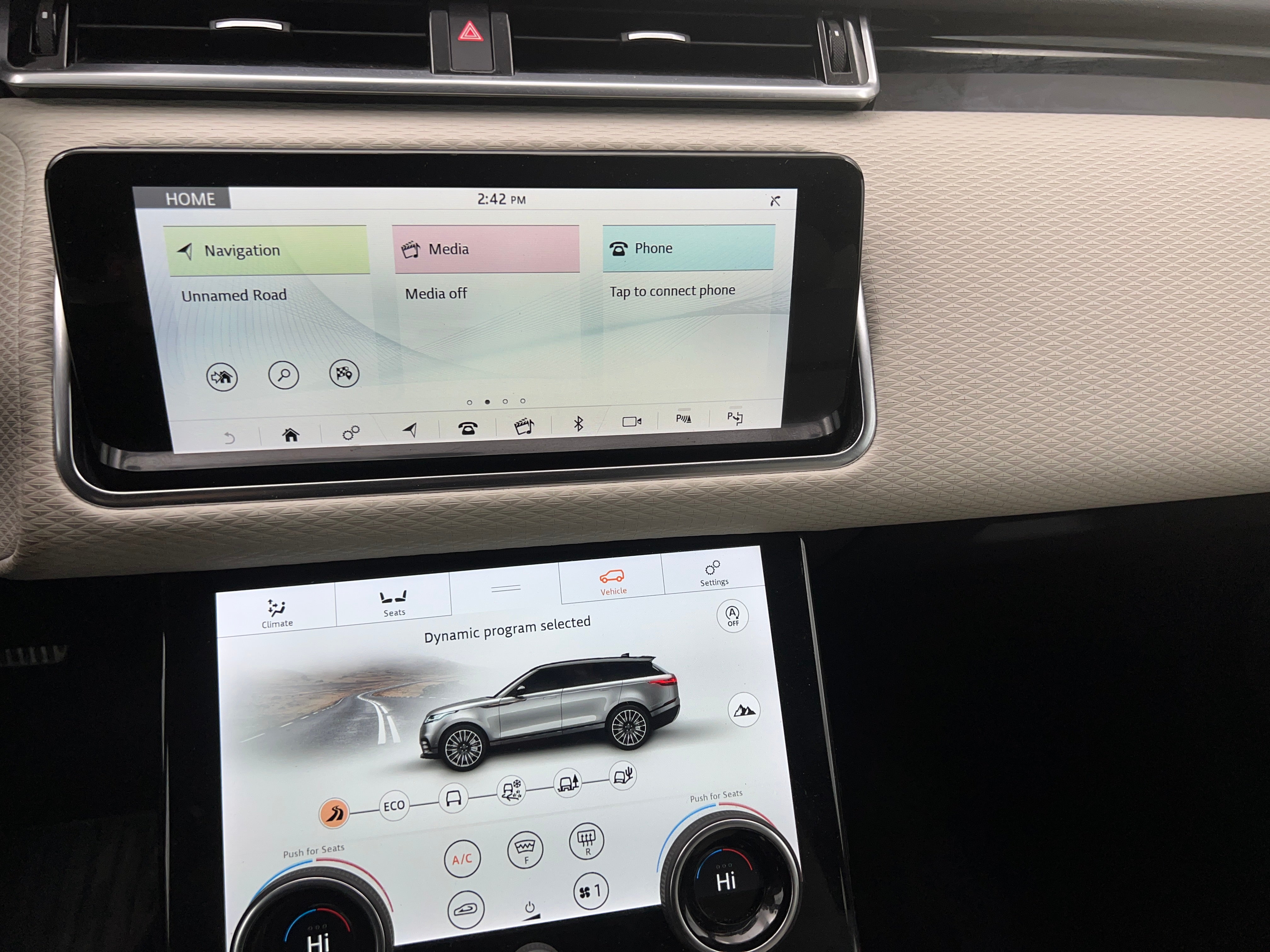 2019 Land Rover Range Rover Velar R-Dynamic SE 3