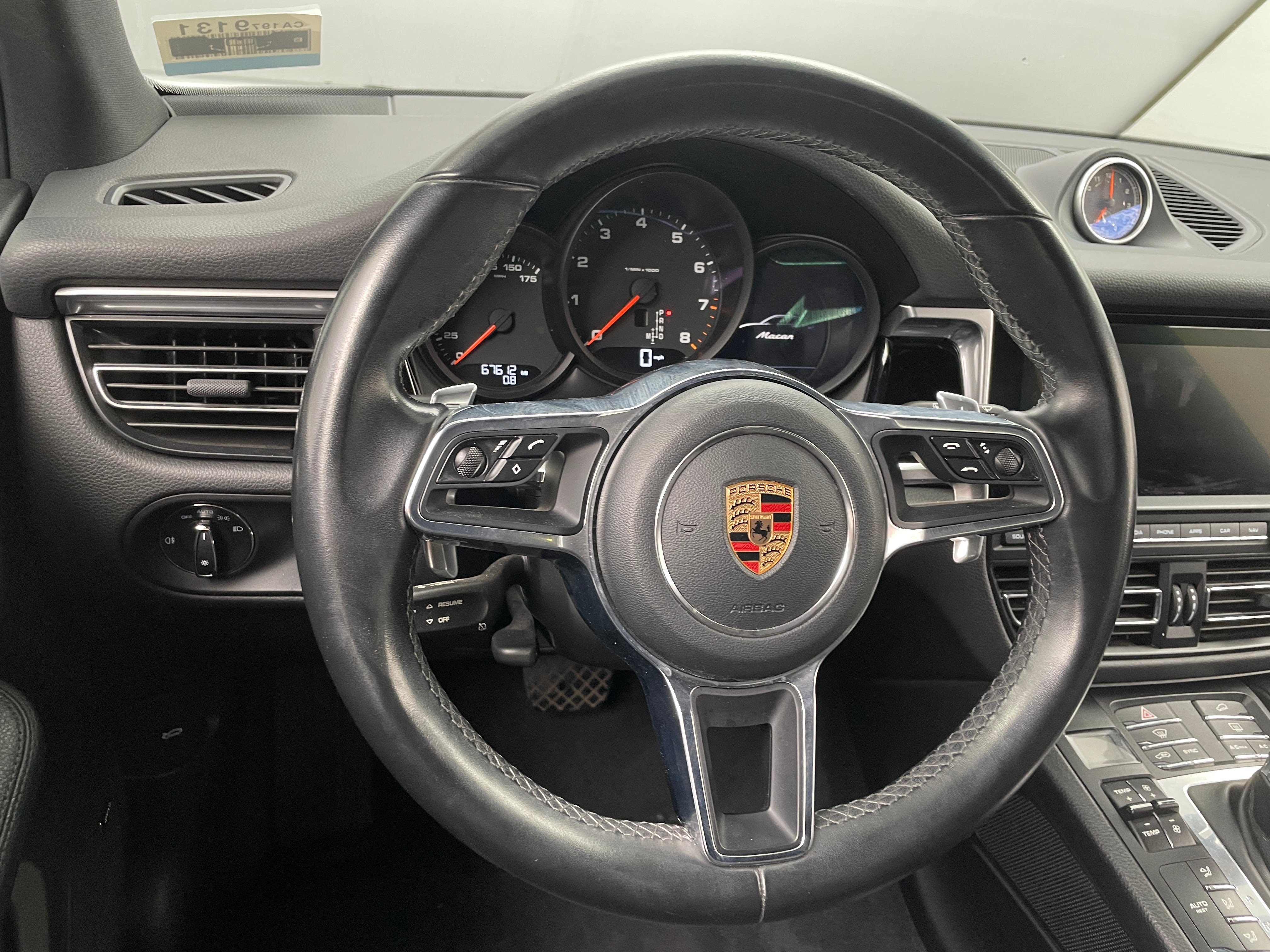 2019 Porsche Macan Base 4