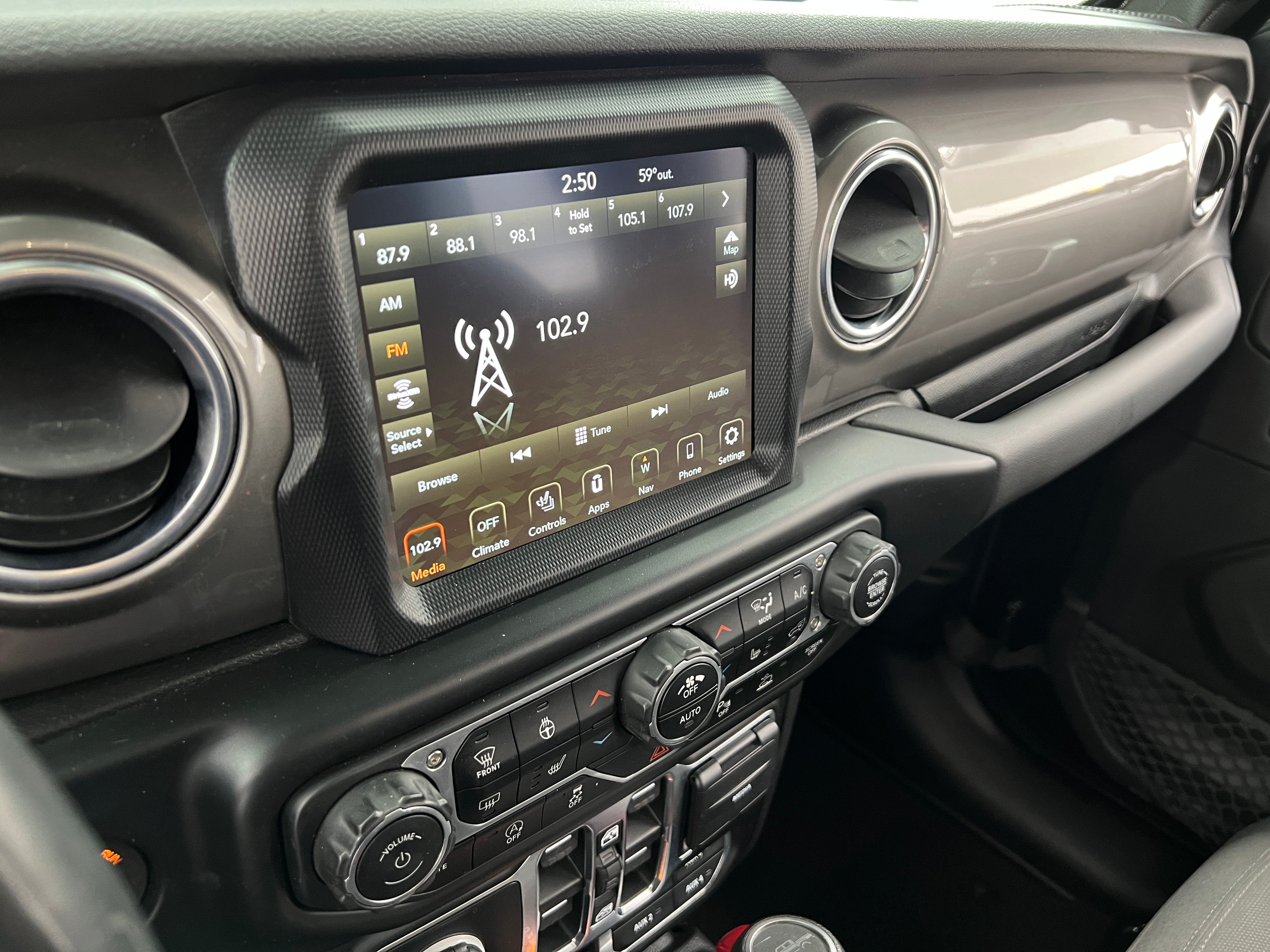 2020 Jeep Gladiator North Edition 4