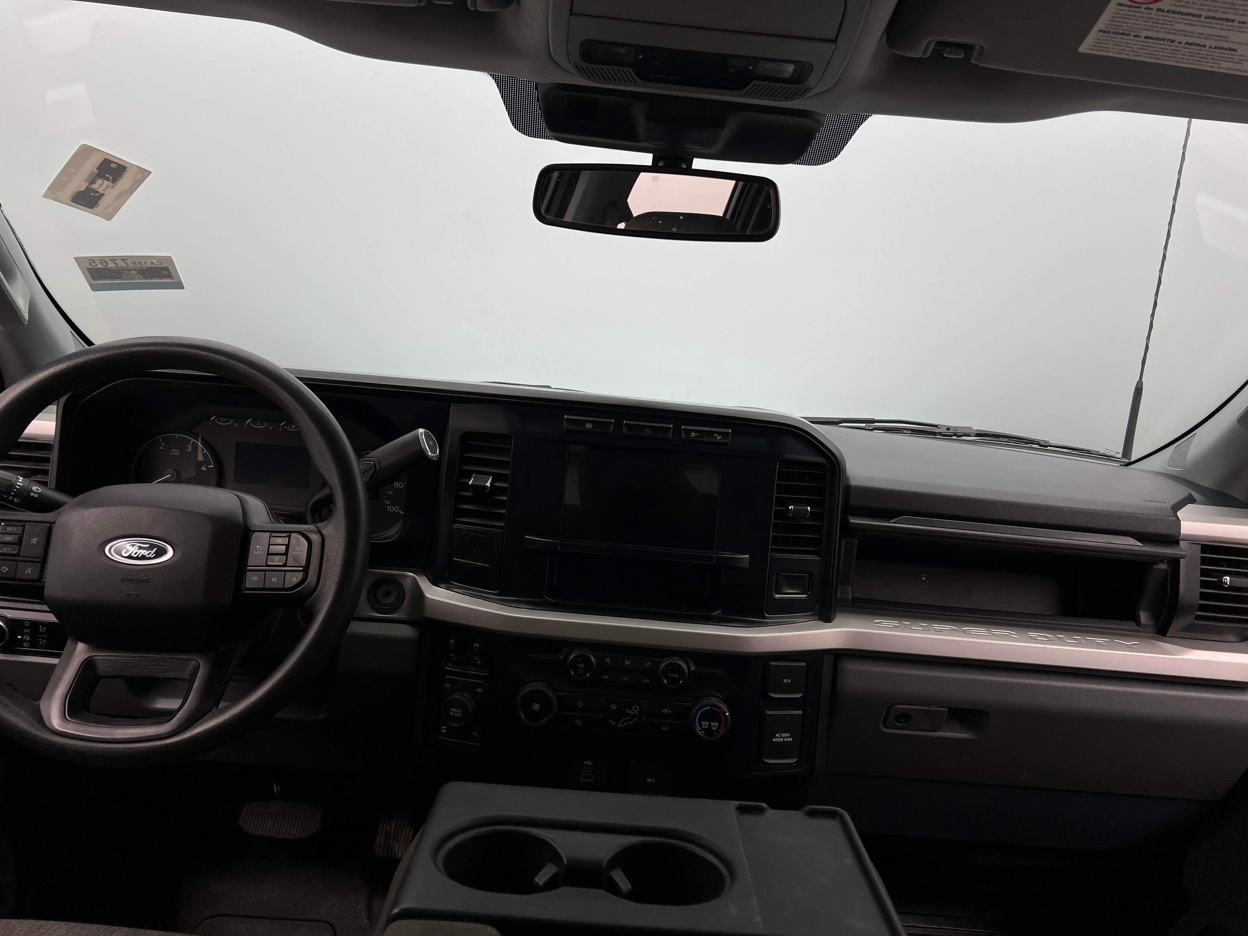 2023 Ford Econoline E-250 3