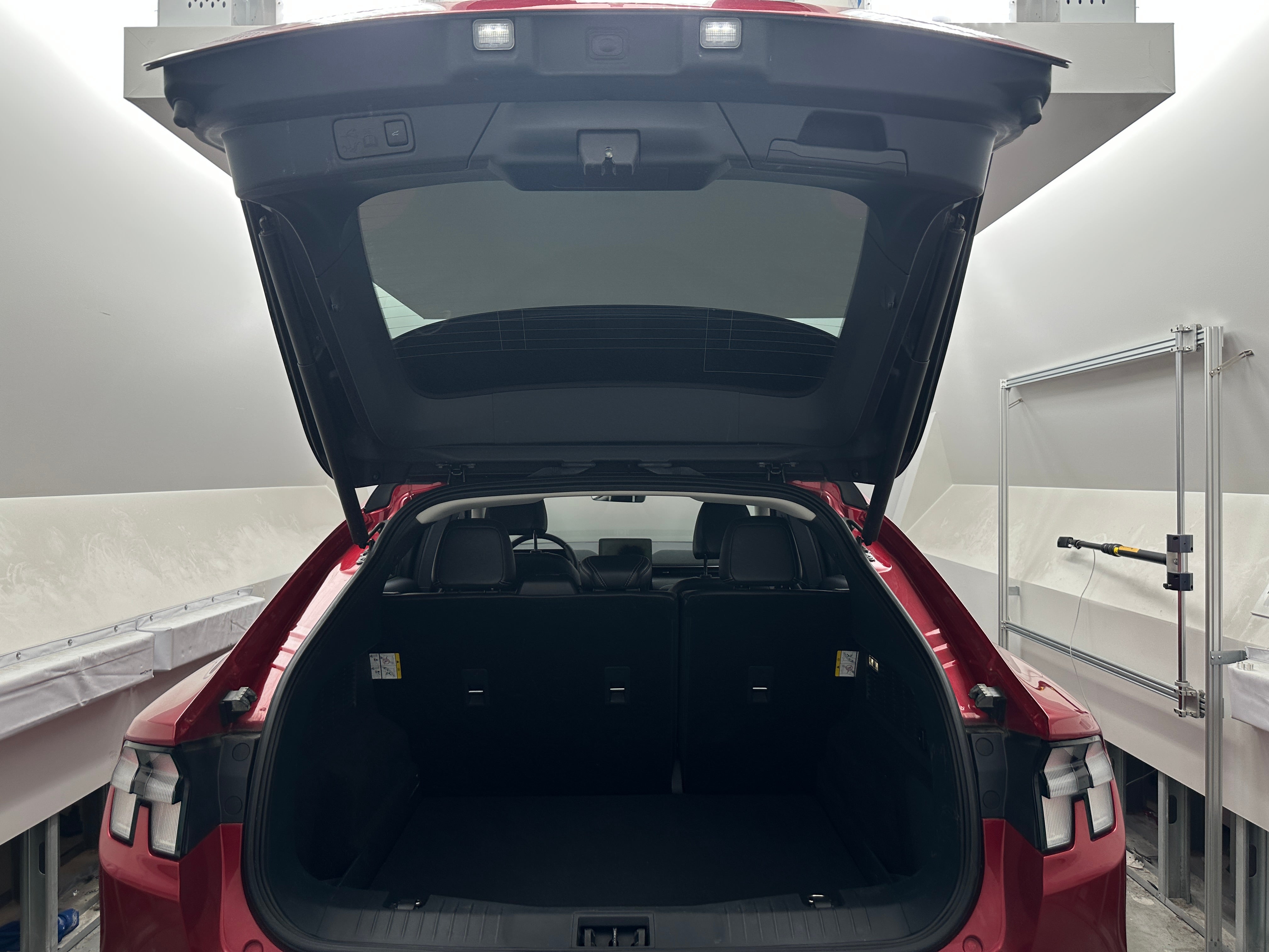 2021 Ford Mustang Mach-E Premium 6