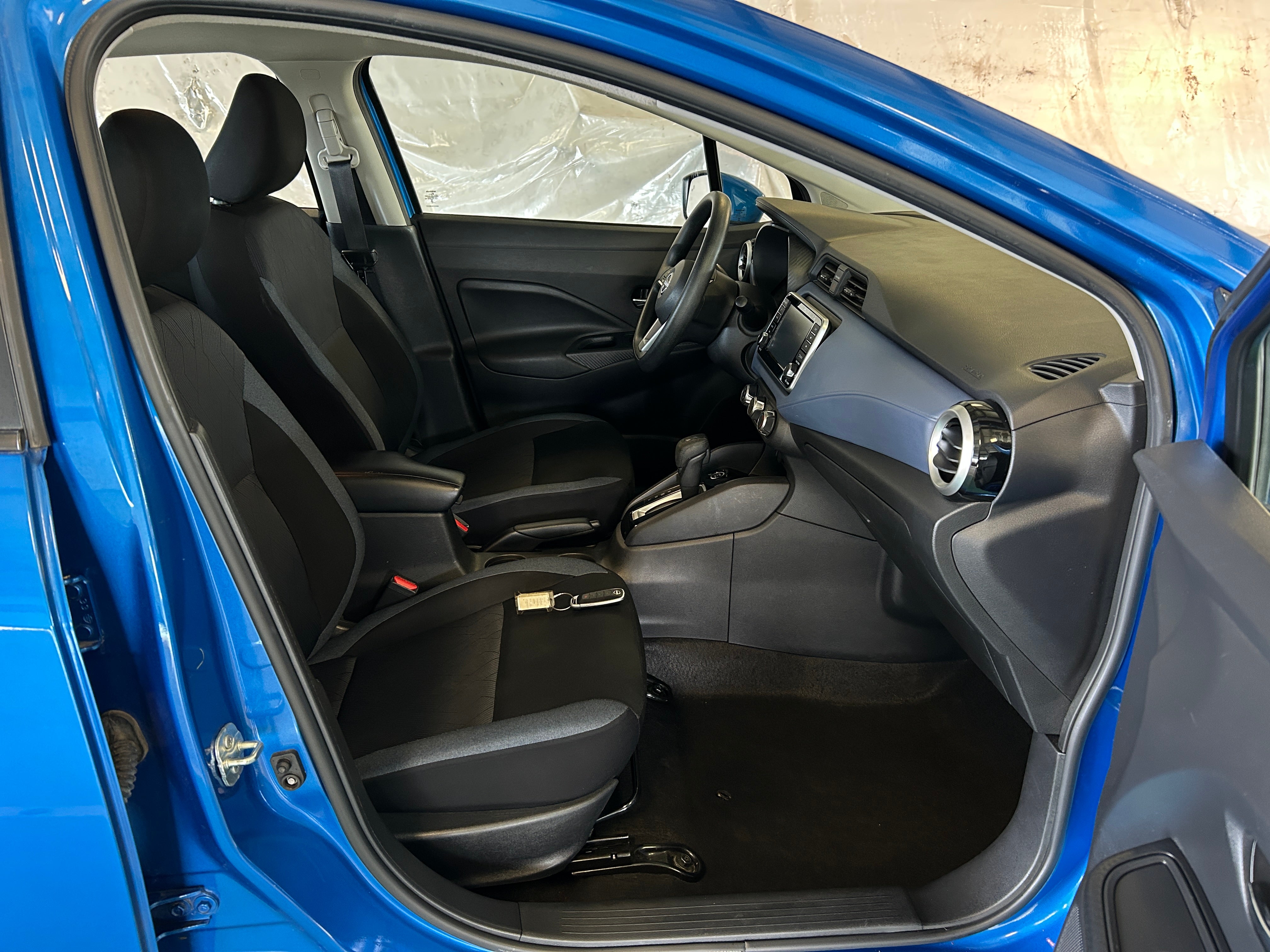 2023 Nissan Versa SV 2