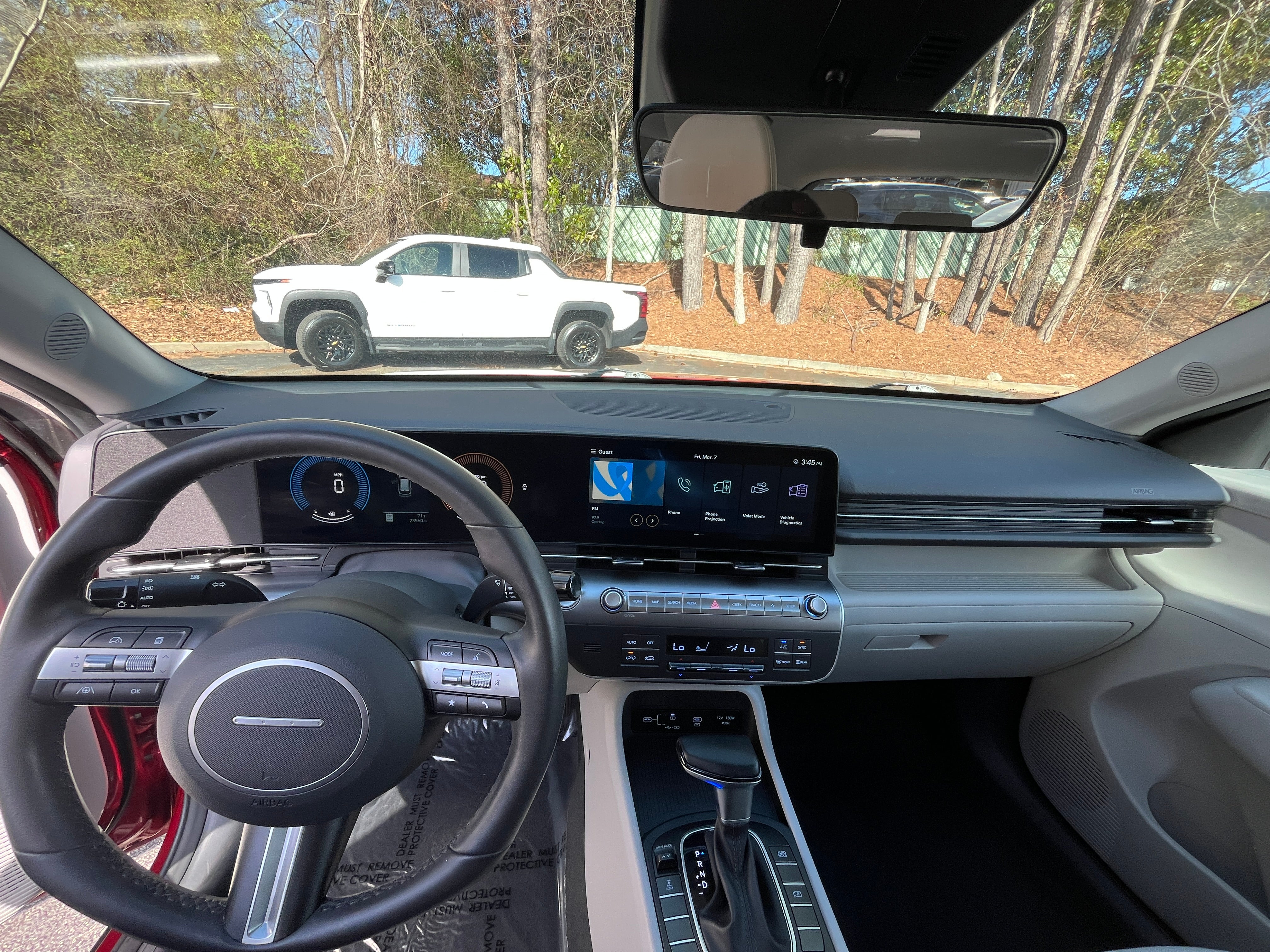 2024 Hyundai Kona SEL 3