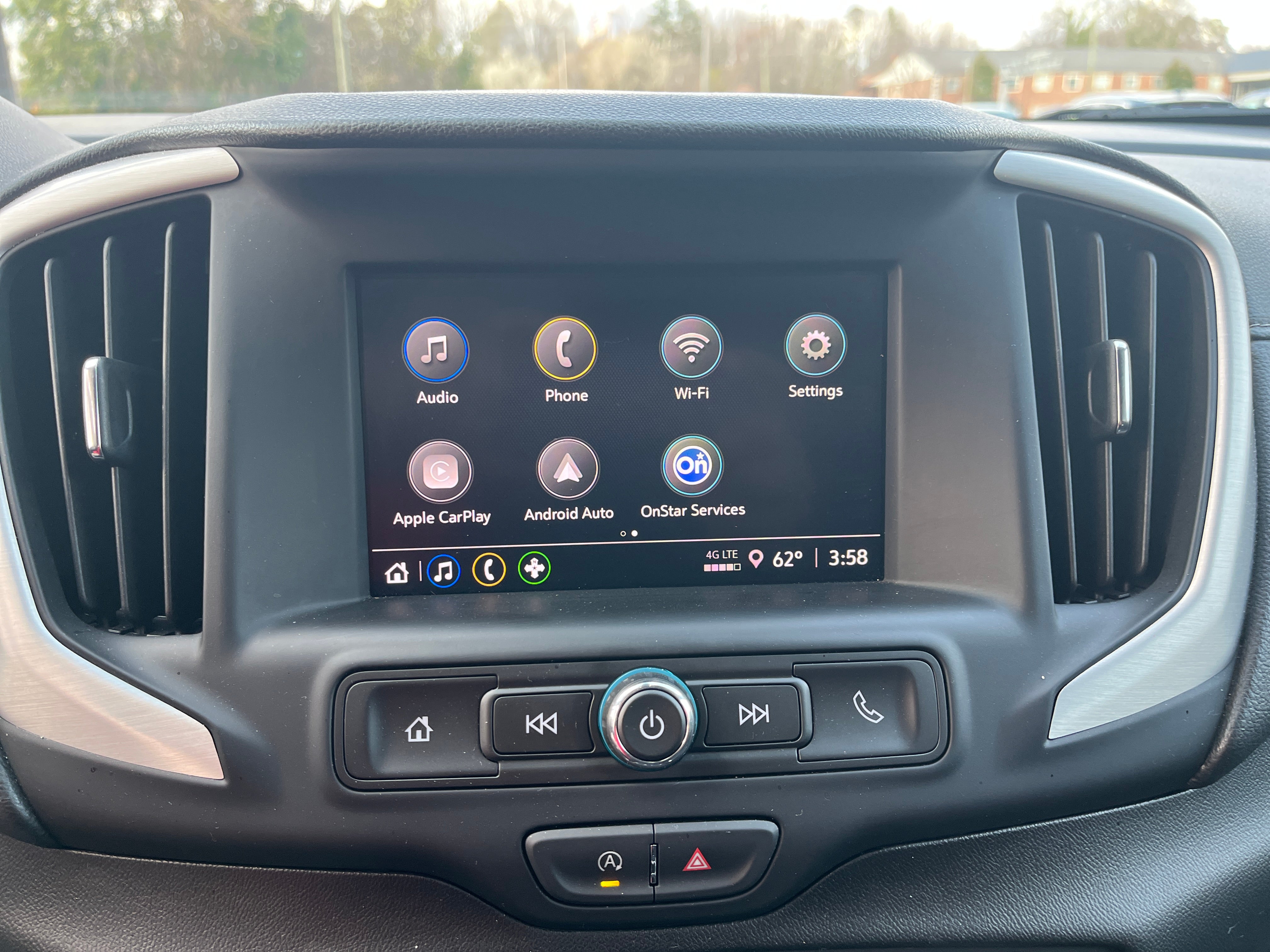 2024 GMC Terrain SLE 4