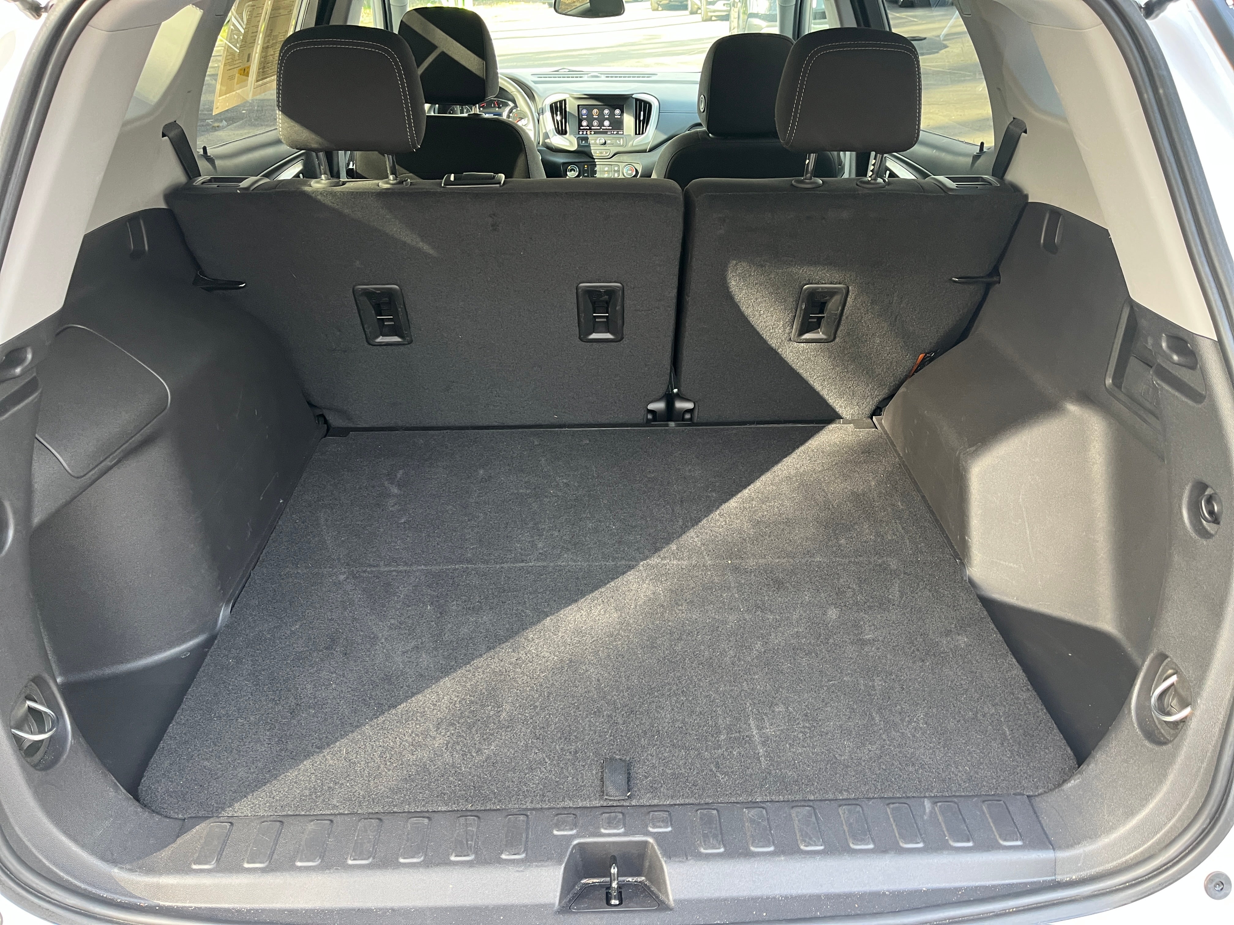 2024 GMC Terrain SLE 6