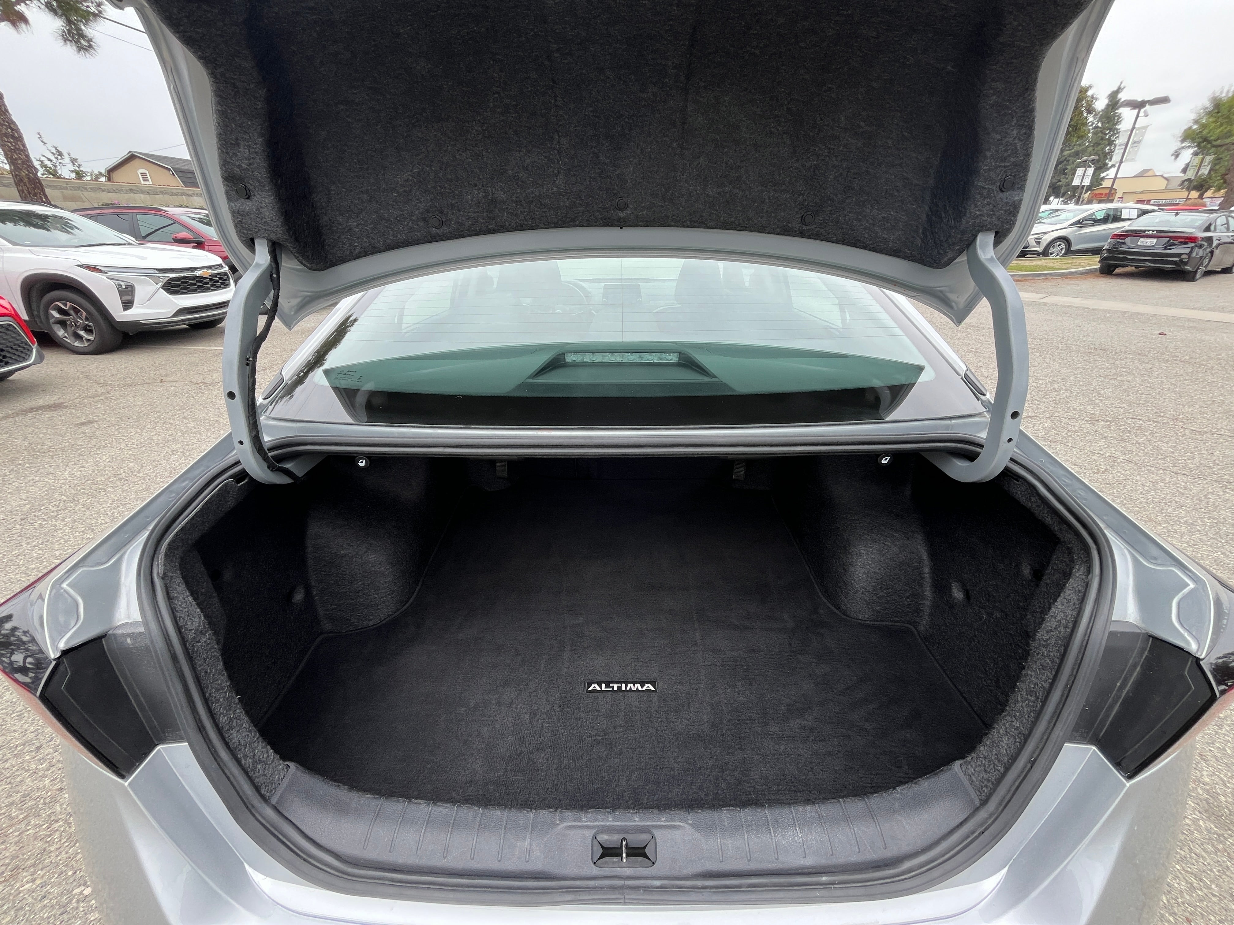 2024 Nissan Altima SV 4