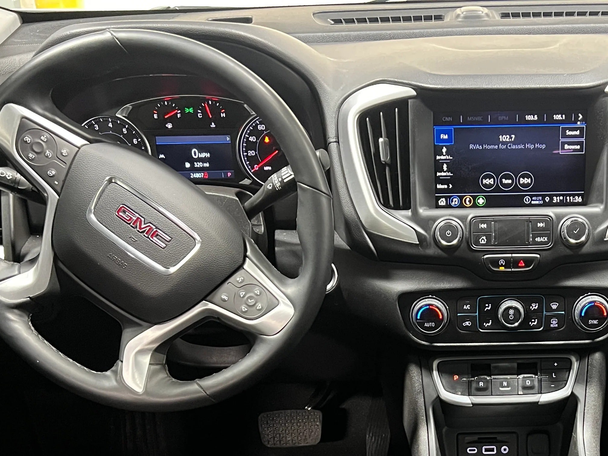 2024 GMC Terrain SLT 3