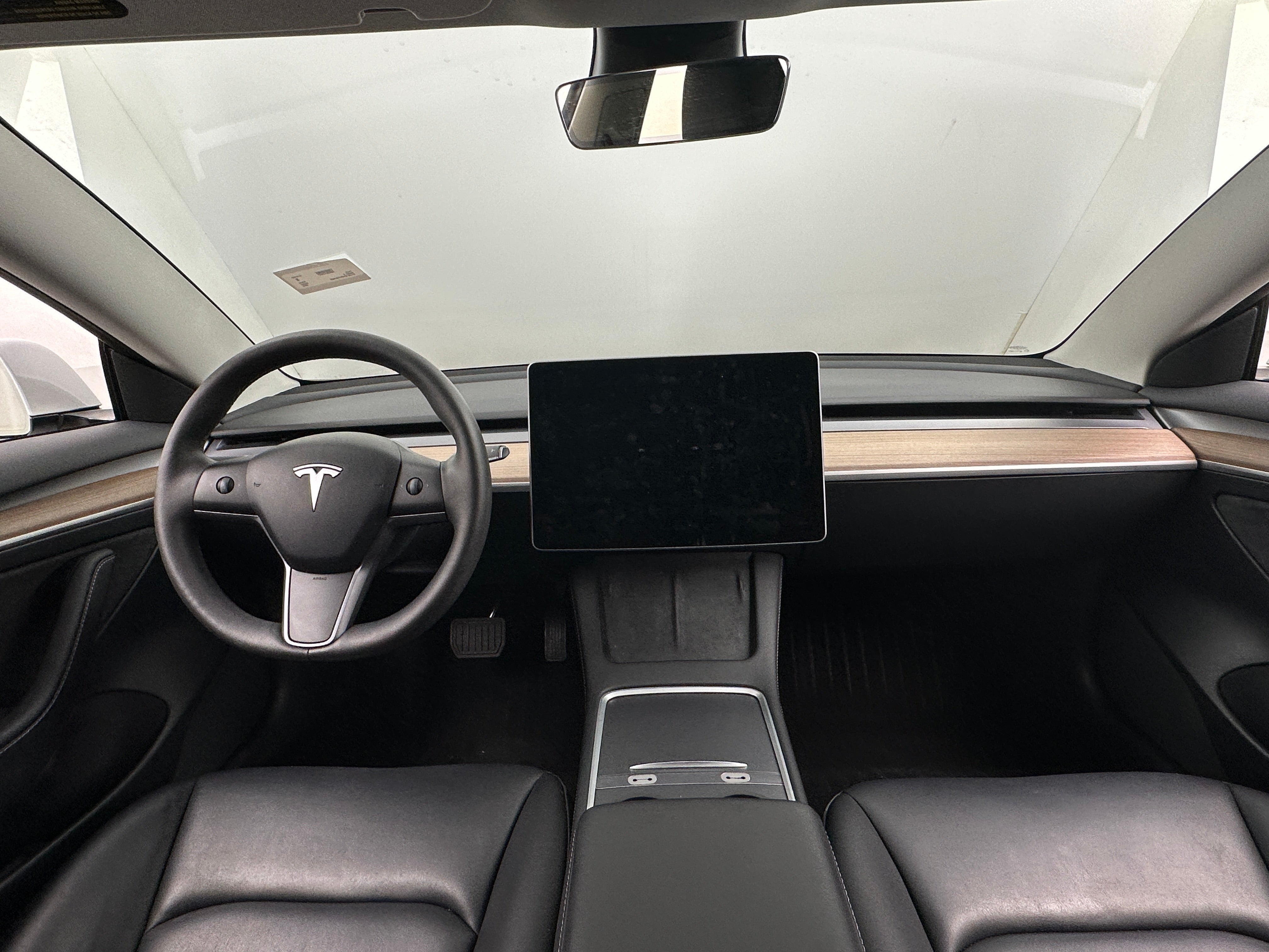 2023 Tesla Model 3 Standard Range 3