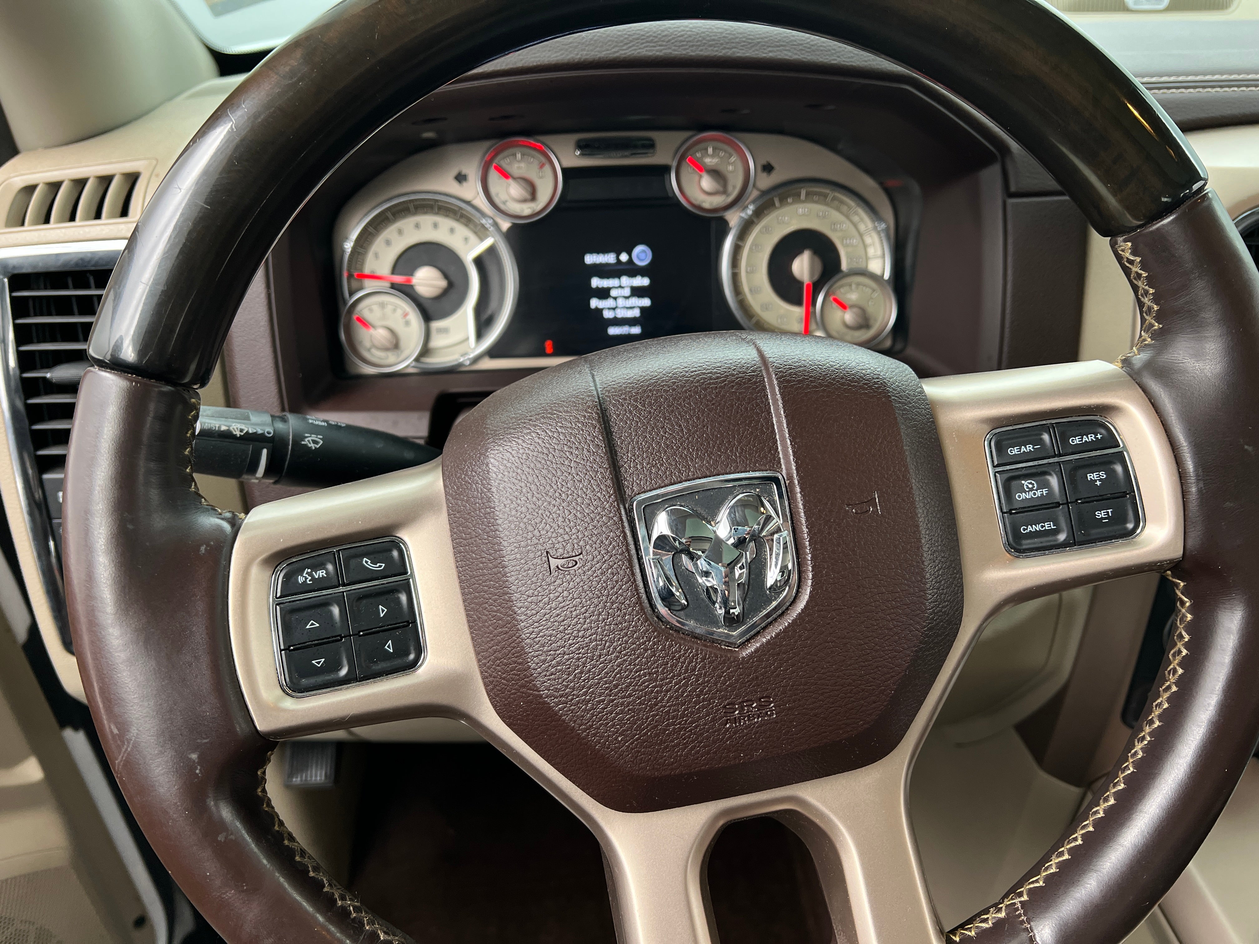 2014 RAM 1500 laramie Longhorn 4