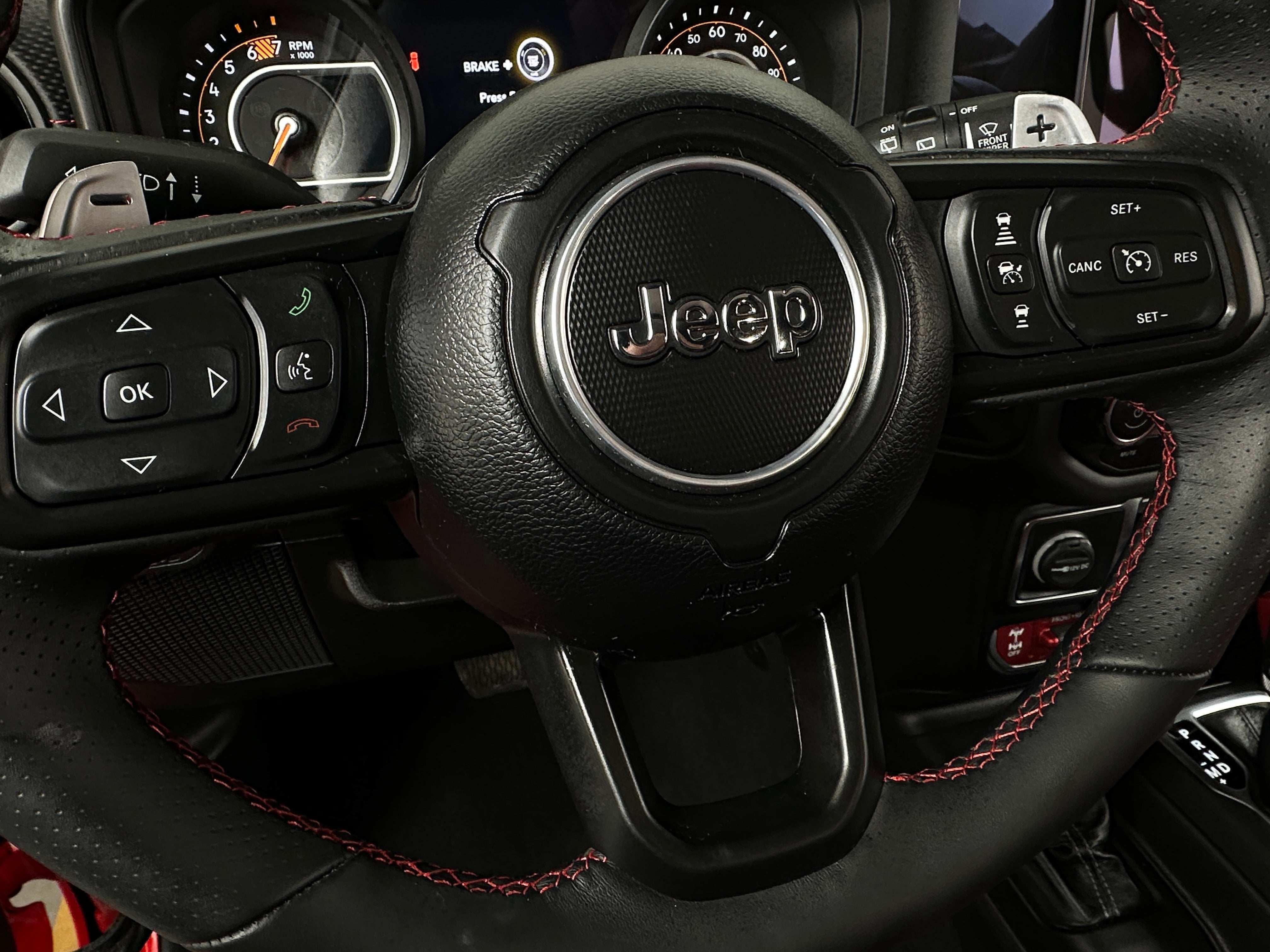 2024 Jeep Wrangler Rubicon 4