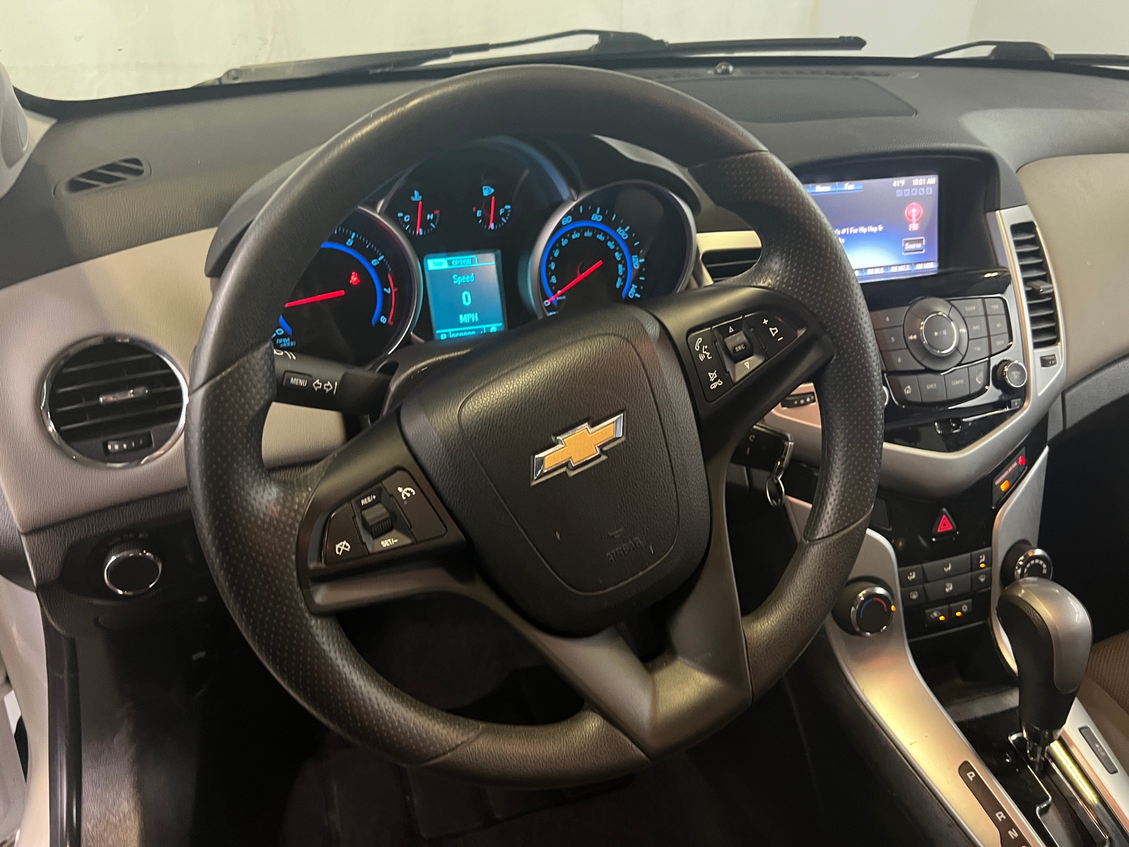 Thumbnail: 2015 Chevrolet Cruze - 5