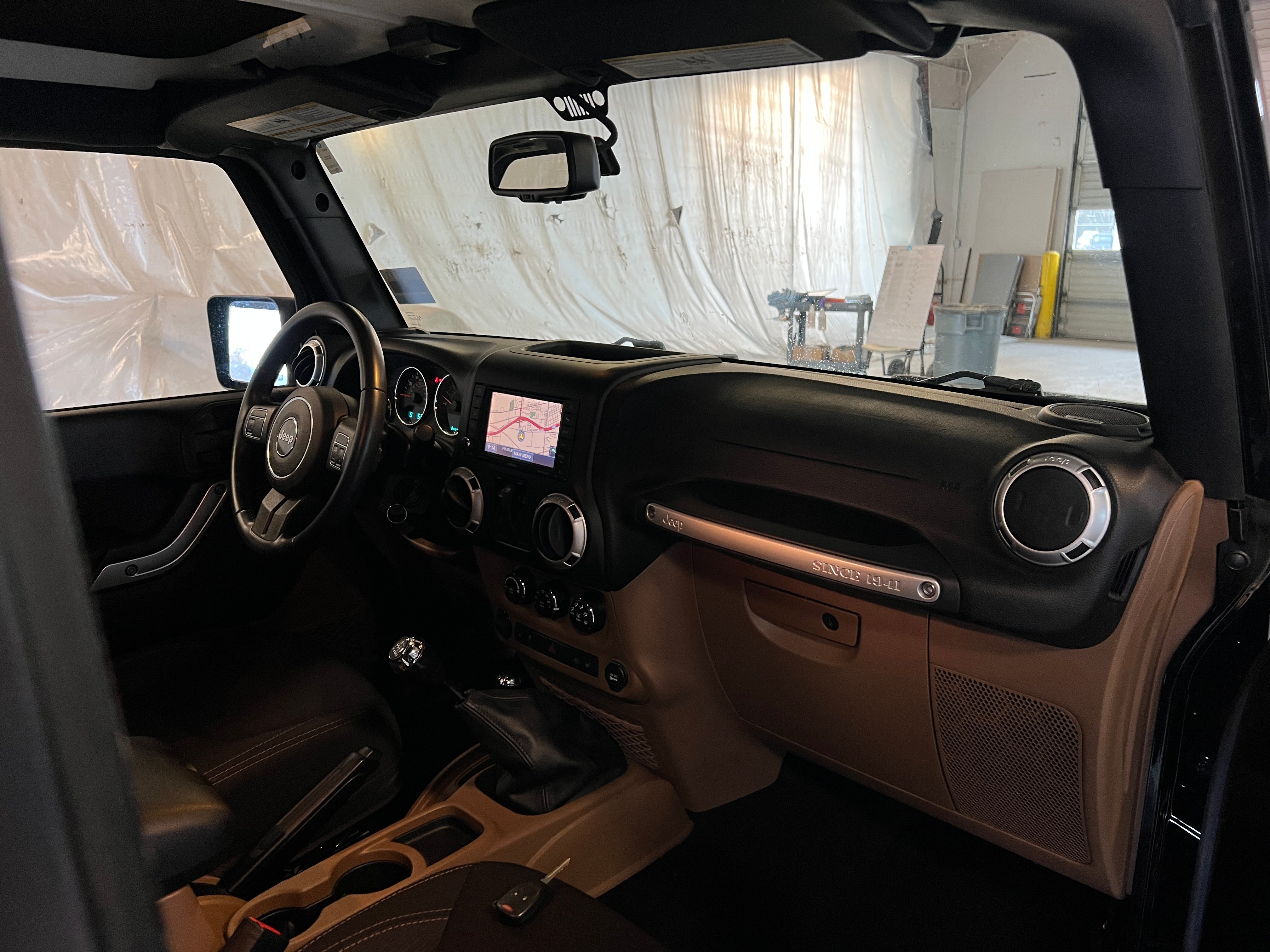 2015 Jeep Wrangler Sahara 3