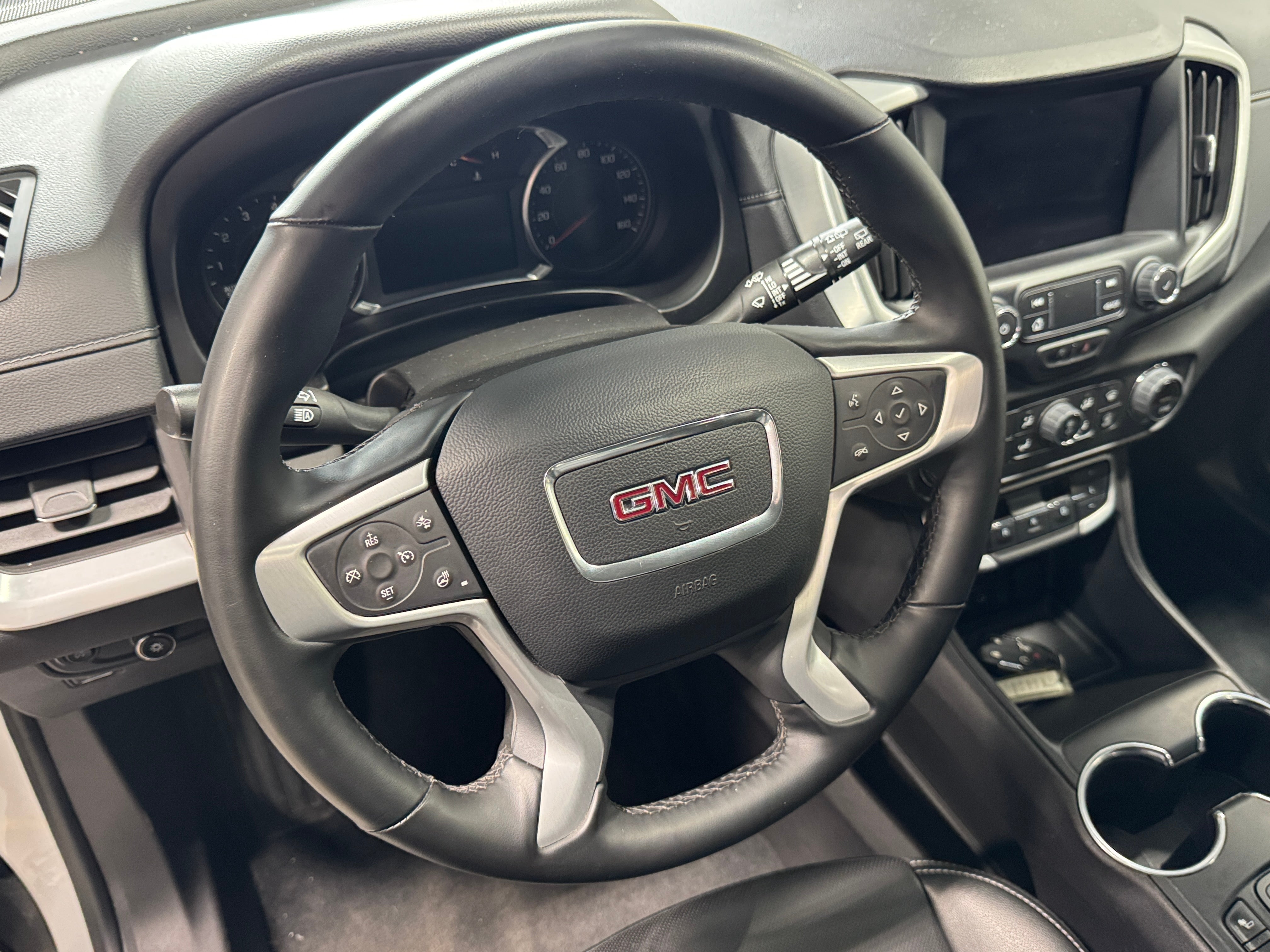 2024 GMC Terrain SLT 5