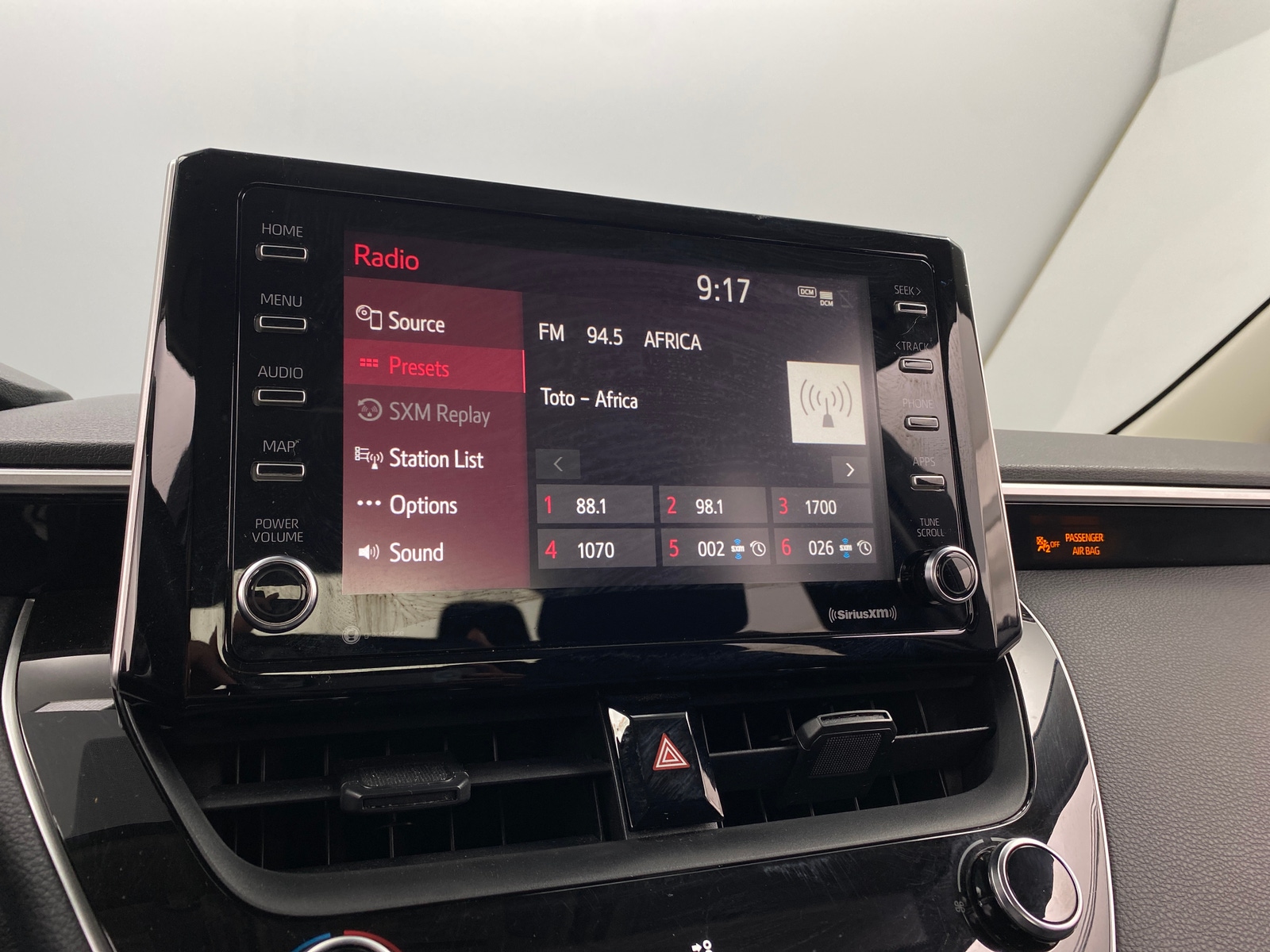 Thumbnail: 2021 Toyota Corolla - 4