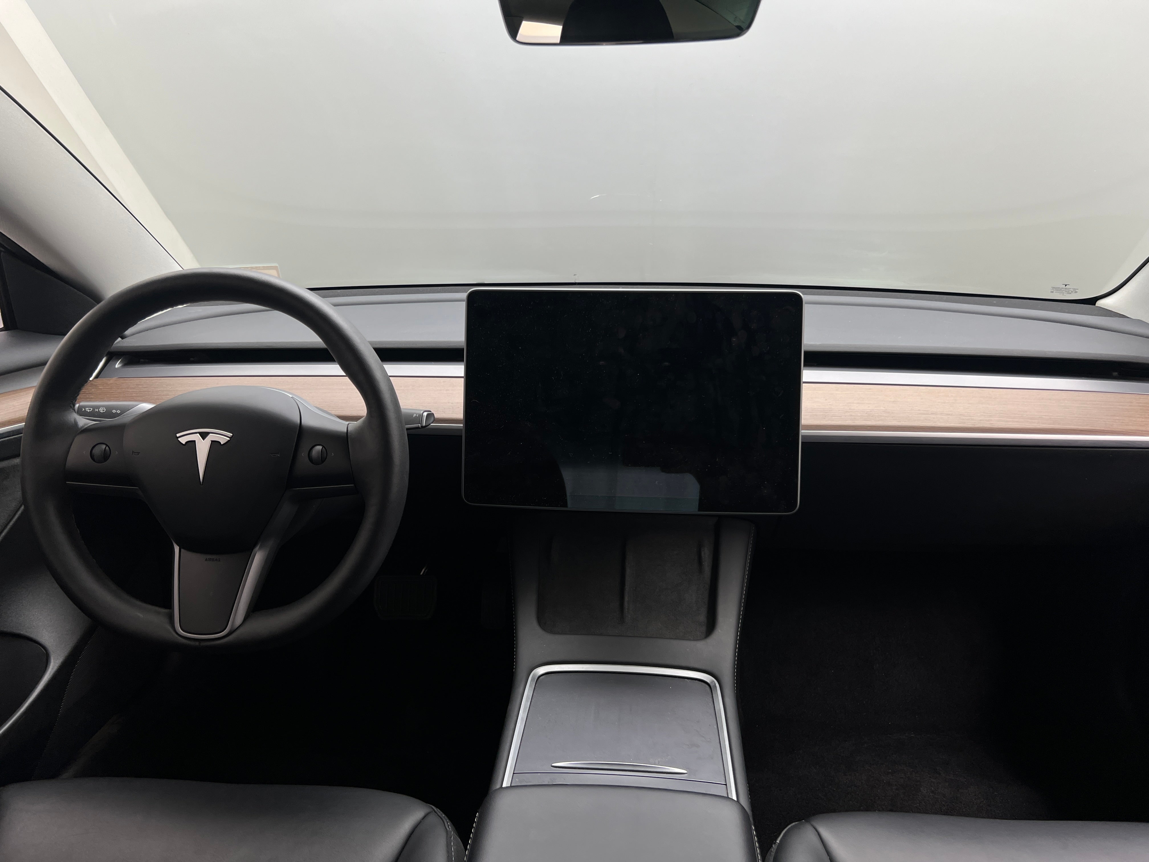 2023 Tesla Model 3 Standard Range 2