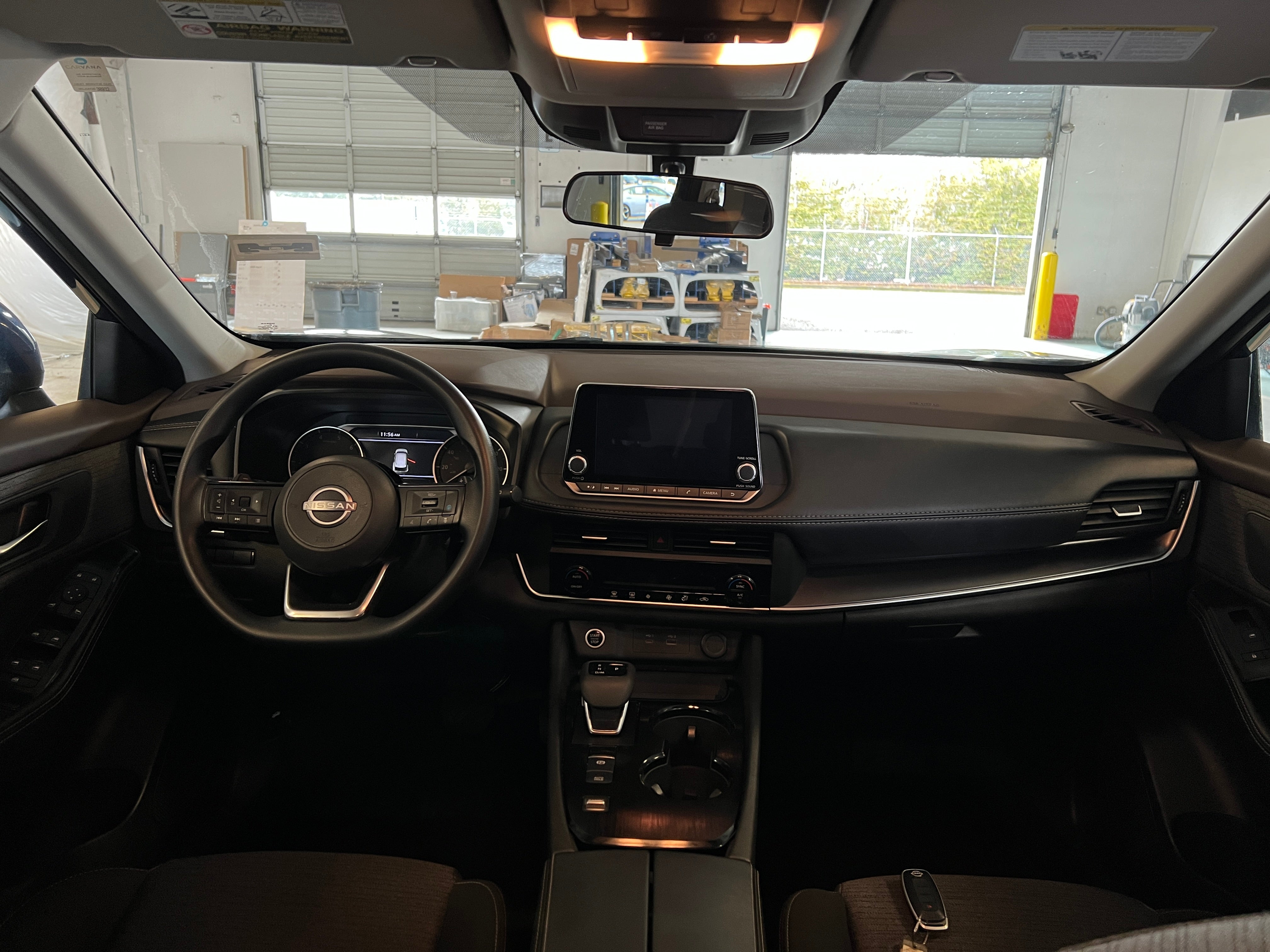2023 Nissan Rogue SV 3