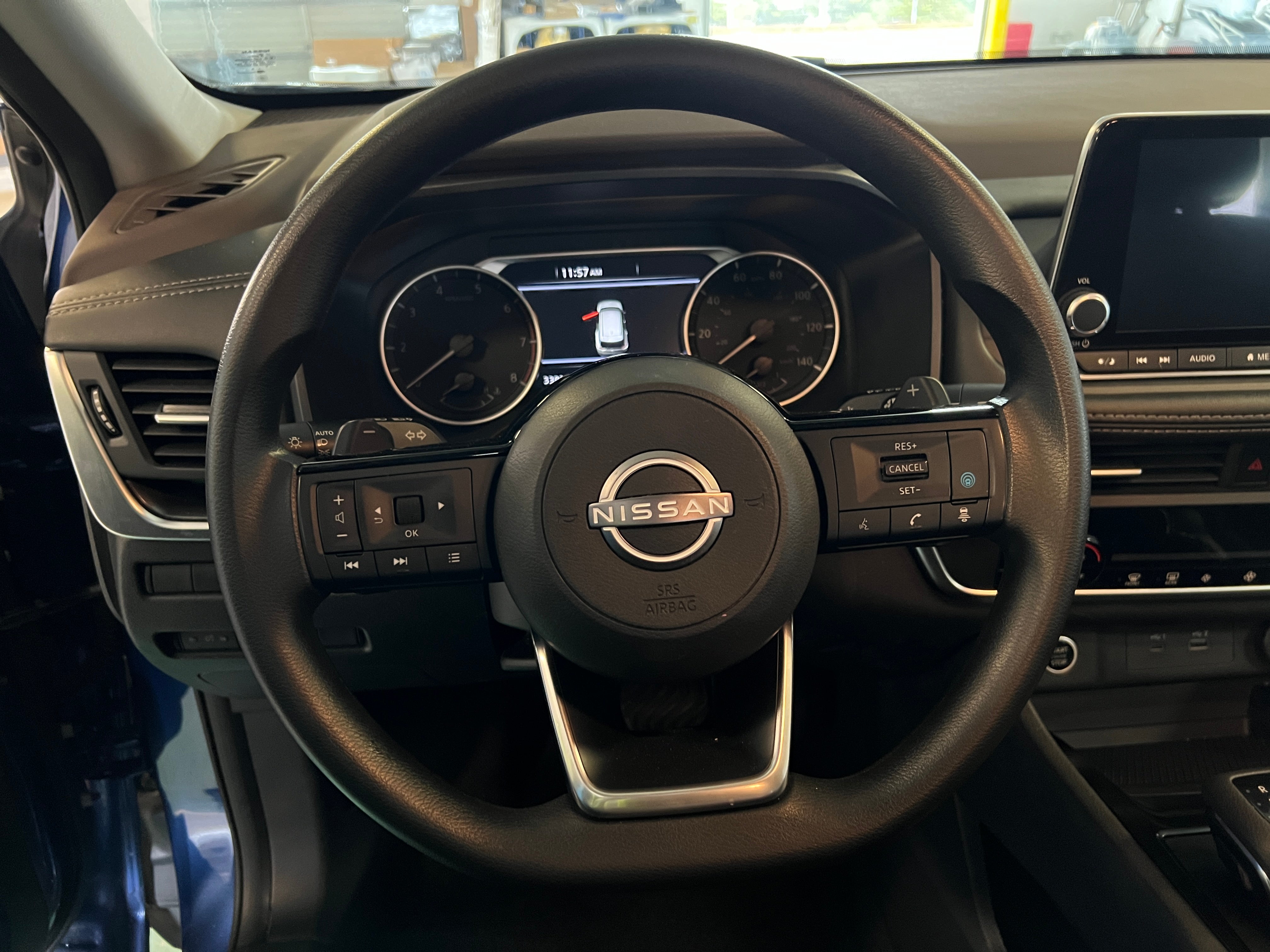 2023 Nissan Rogue SV 5