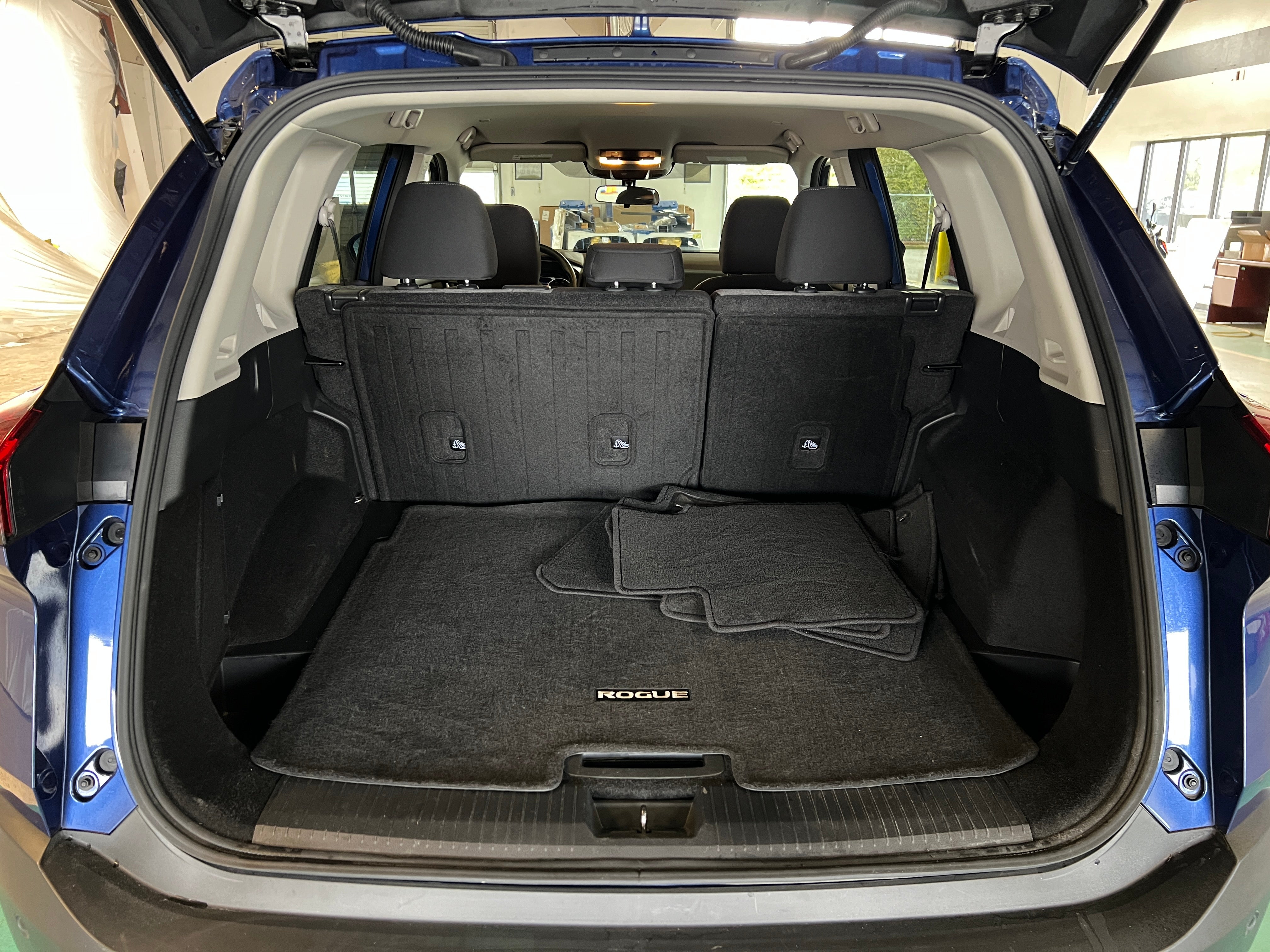 2023 Nissan Rogue SV 7