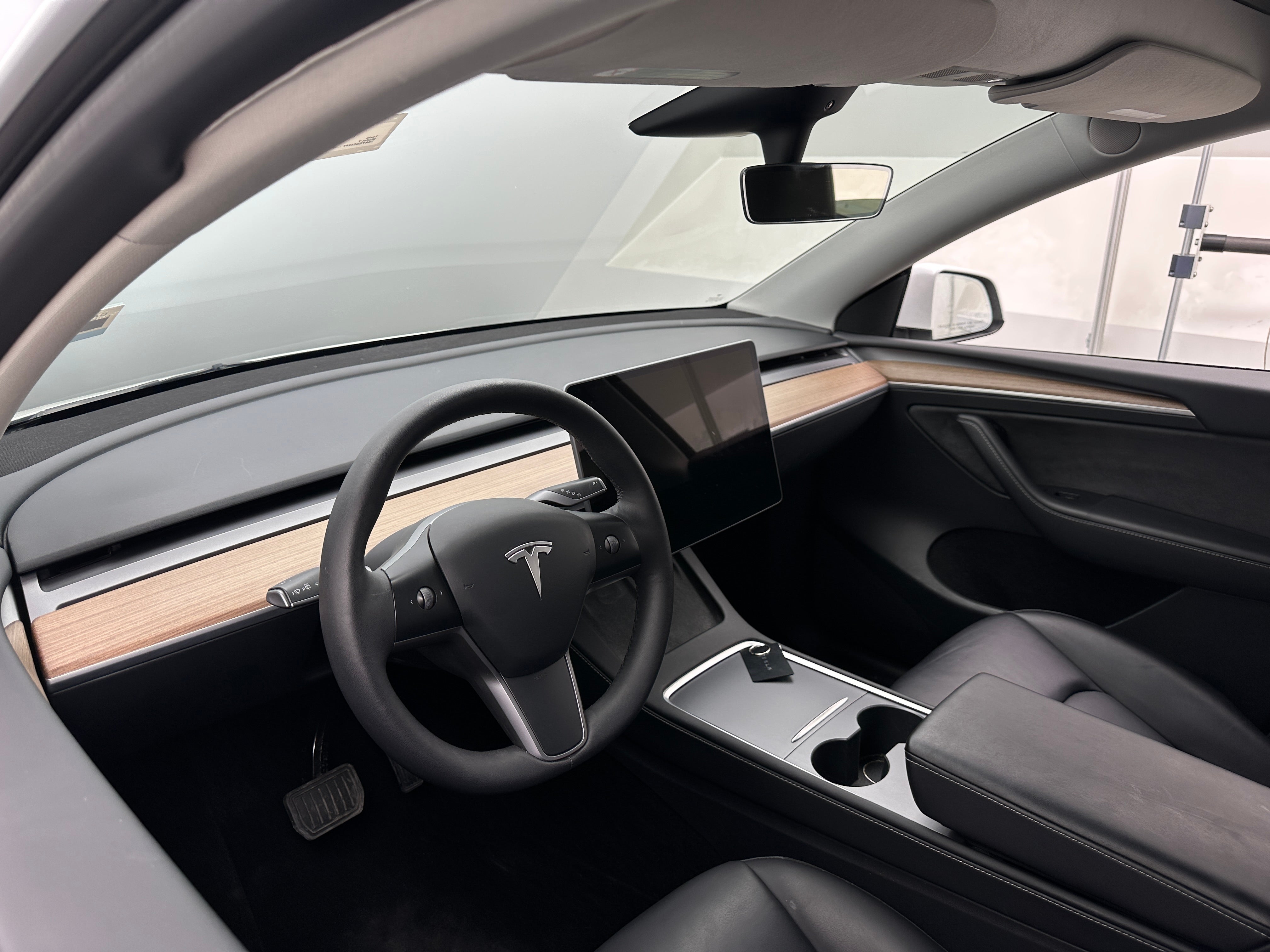 2023 Tesla Model Y Long Range 3