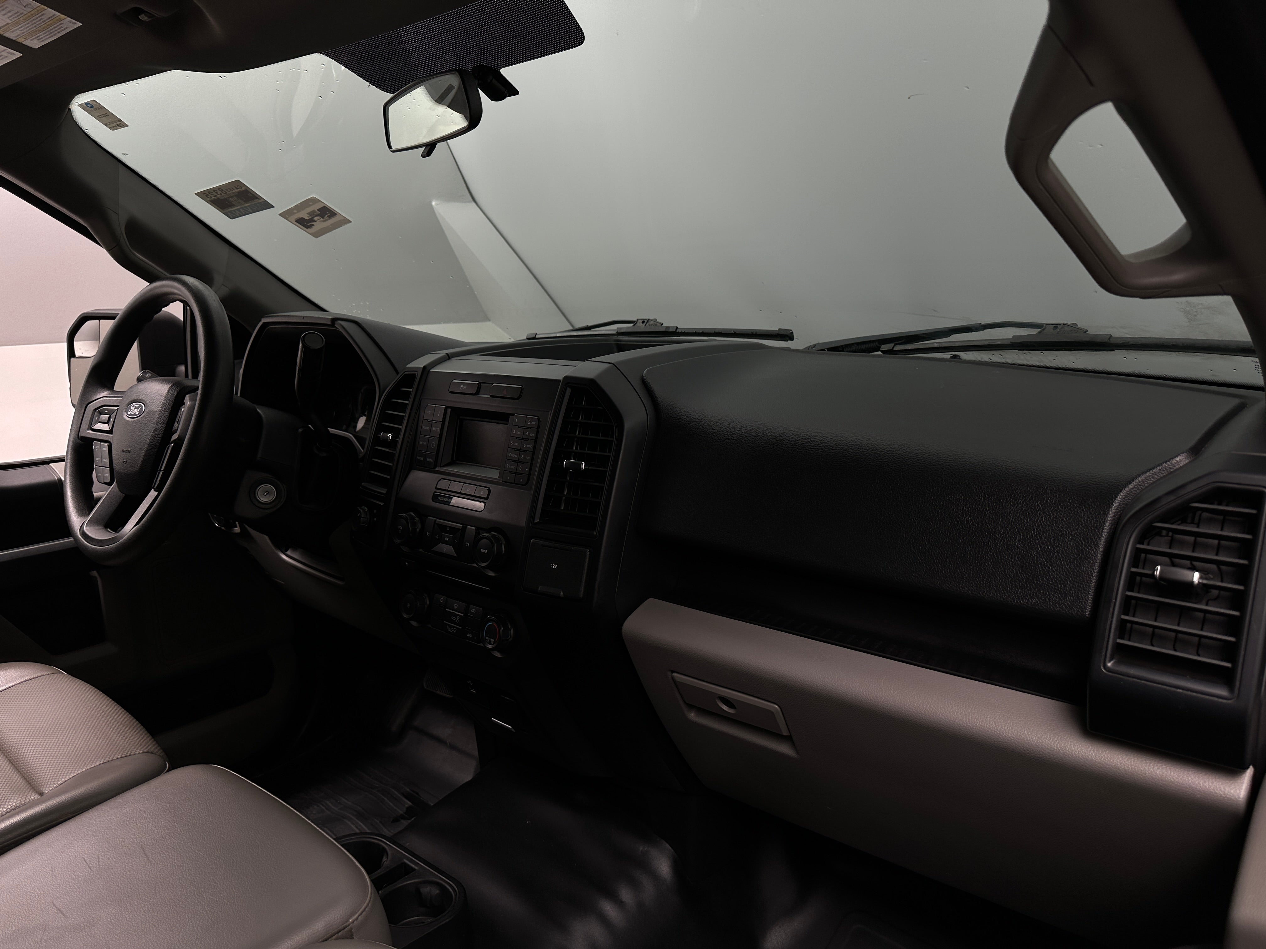2016 Ford Econoline E-150 3