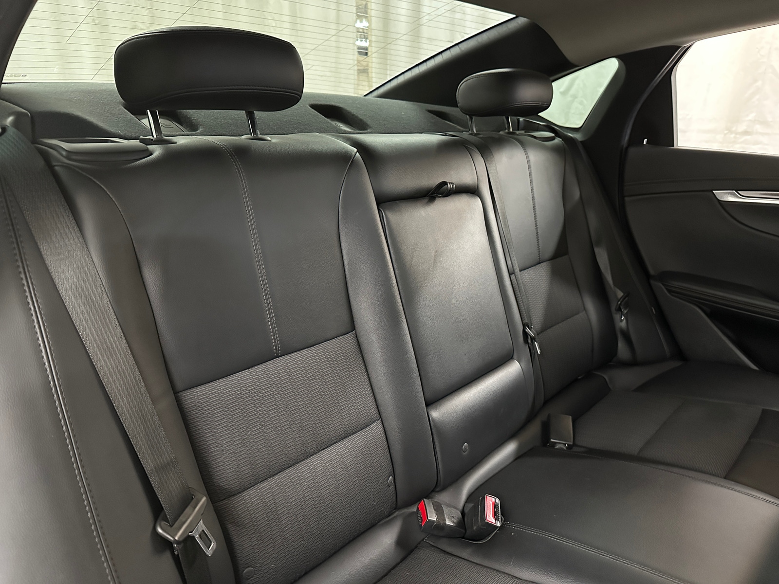 Thumbnail: 2015 Chevrolet Impala - 6