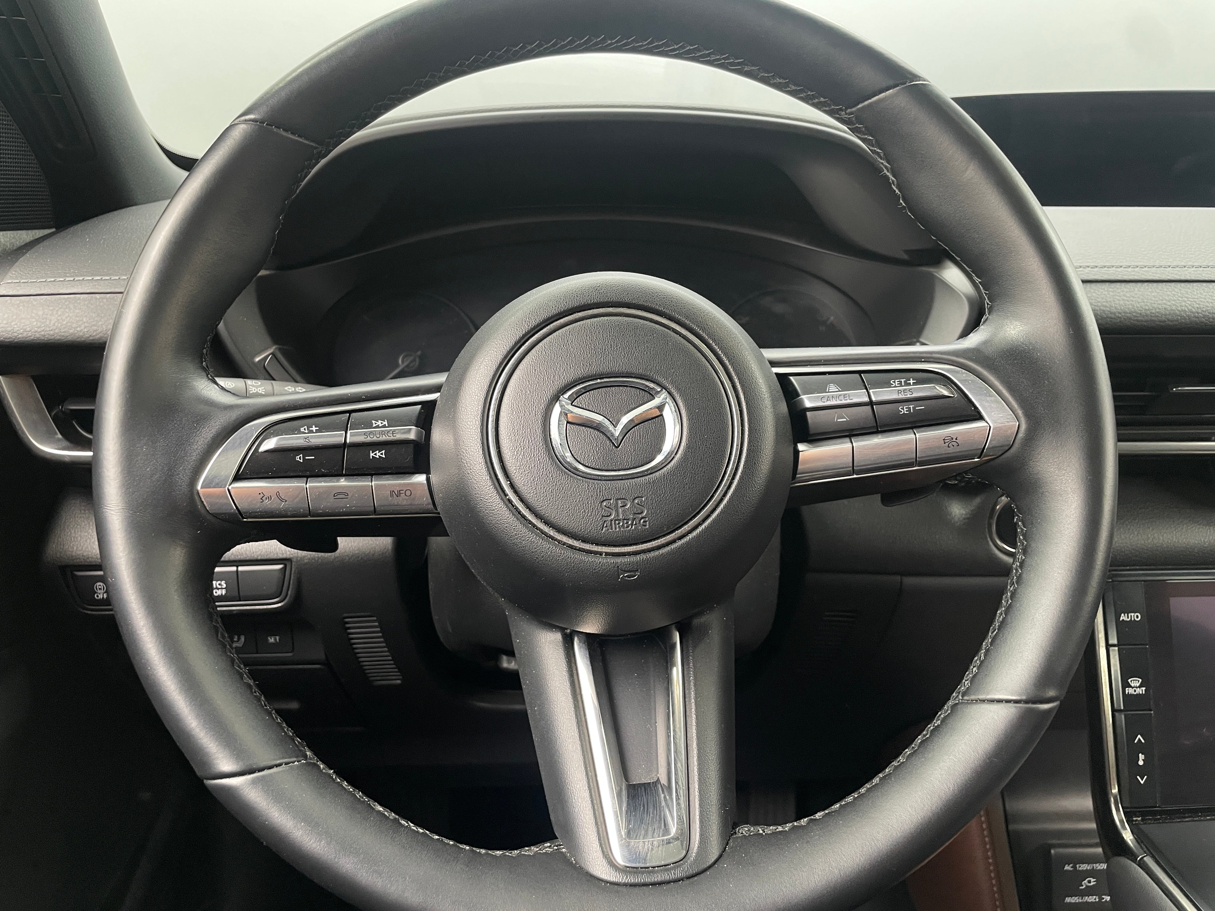 2022 Mazda MX-30 Premium Plus 5