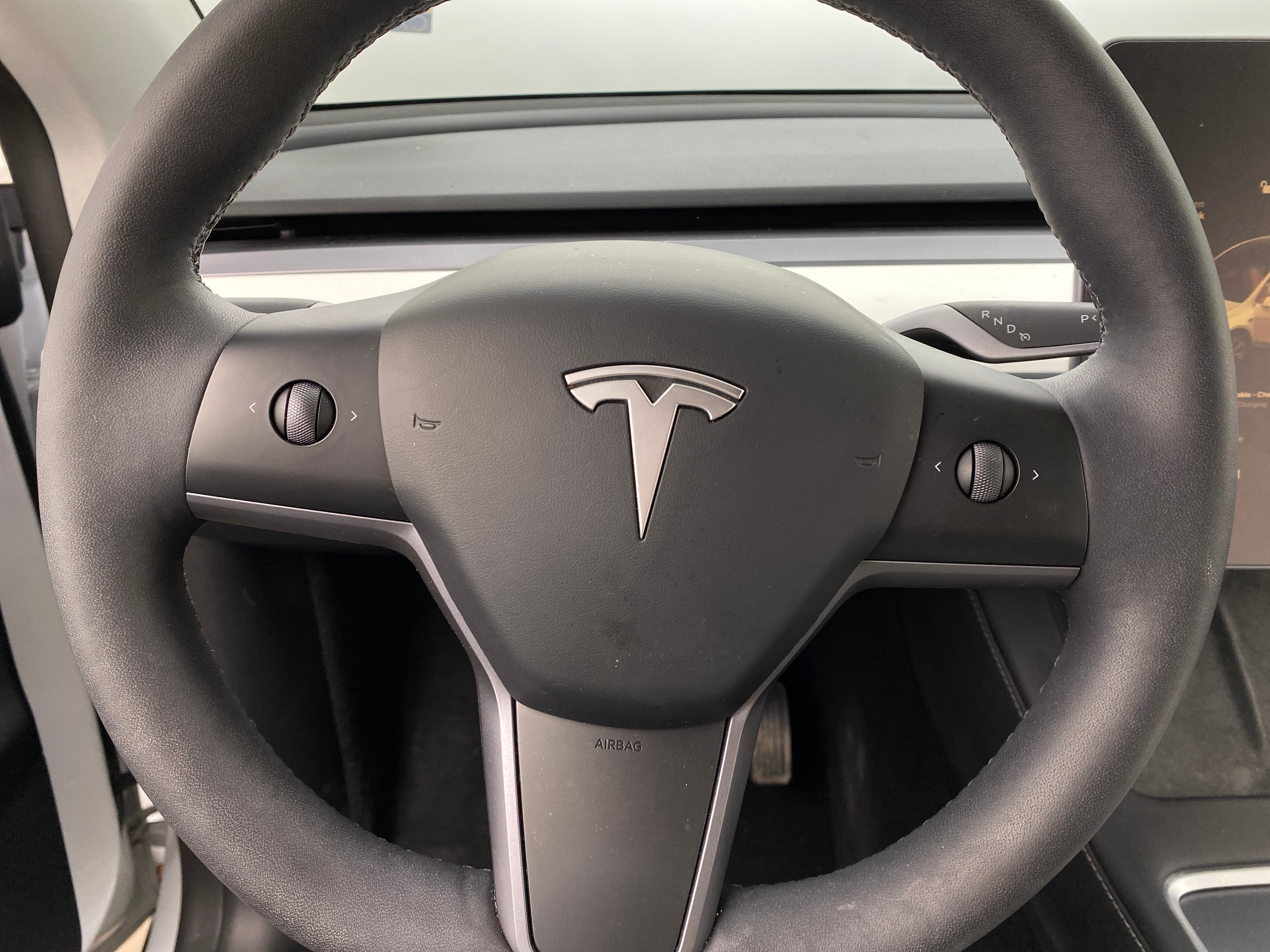 2023 Tesla Model Y Long Range 2