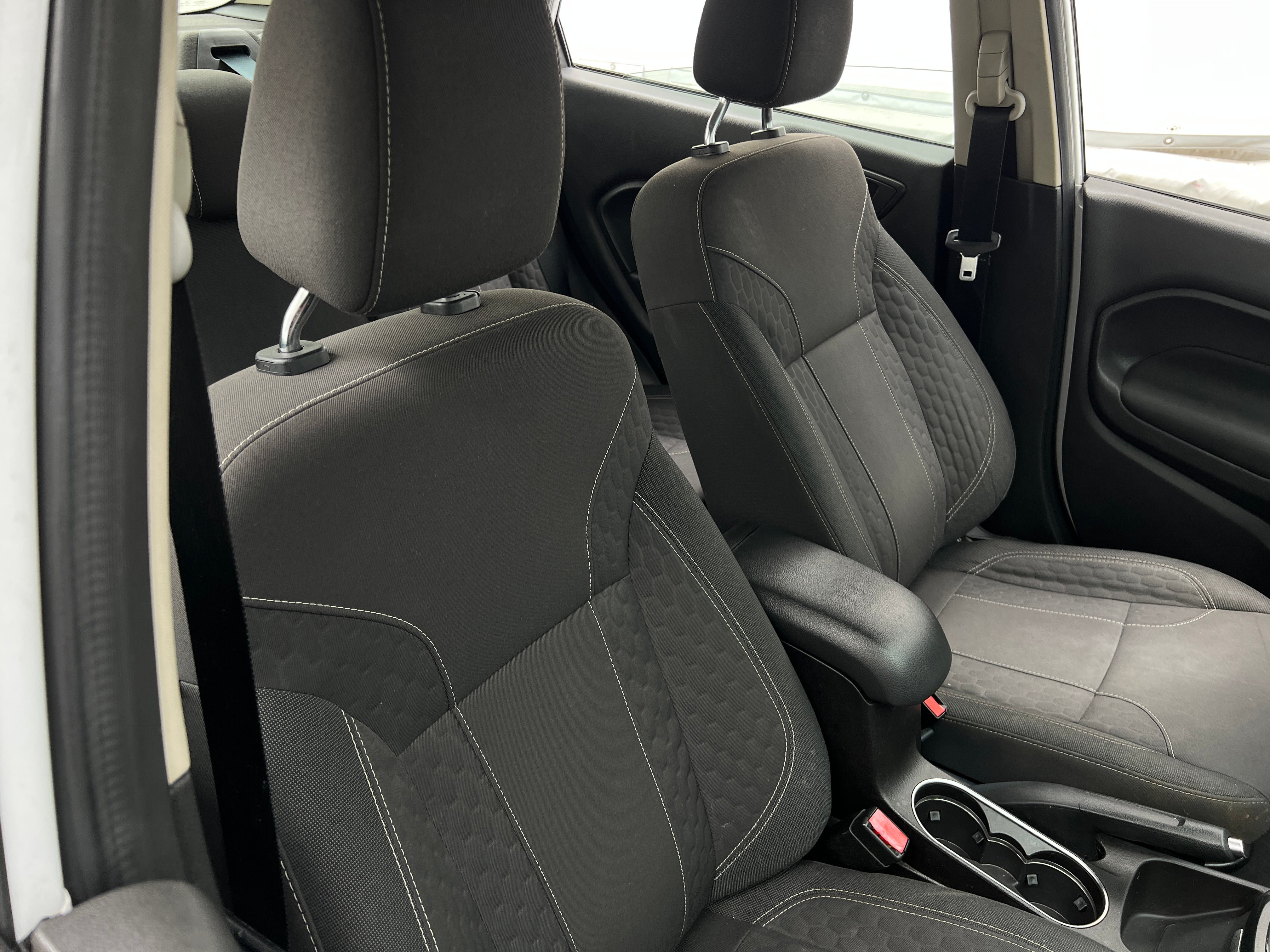 2019 Ford Fiesta SE 2