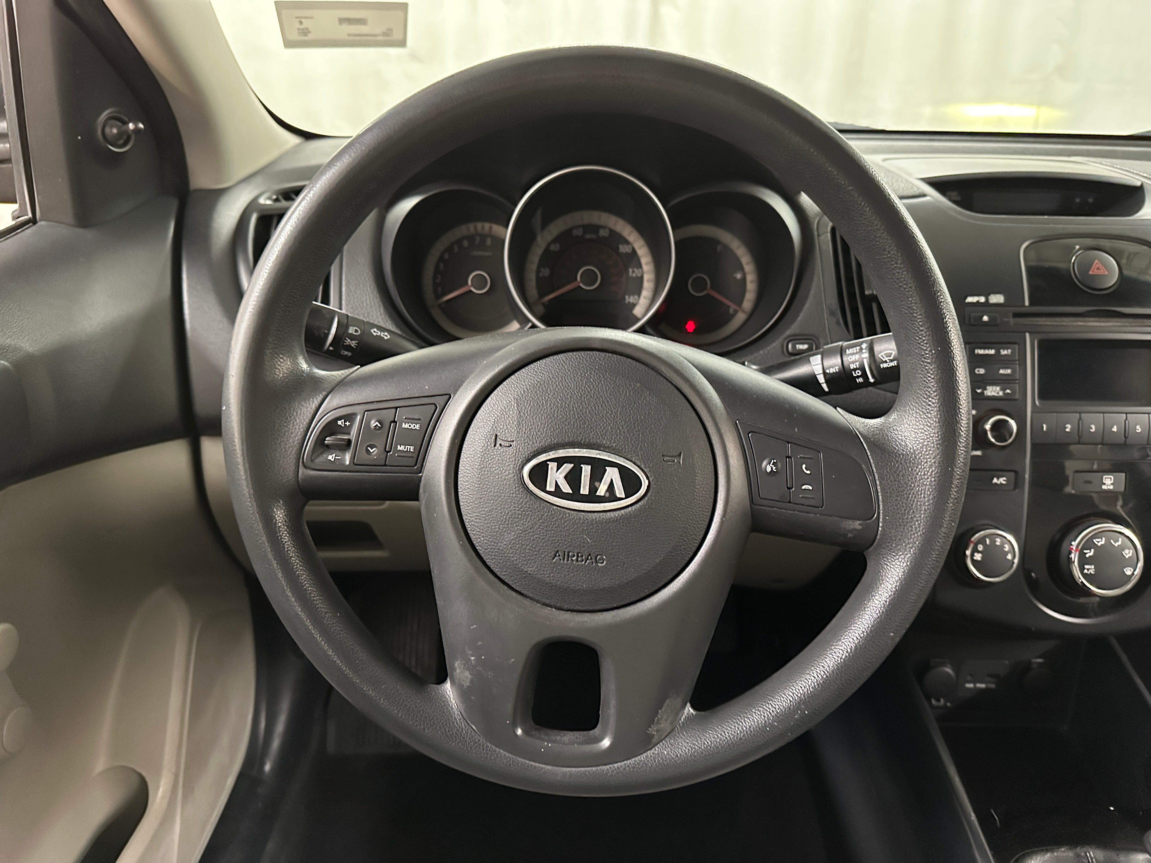 2011 Kia Forte LX 5