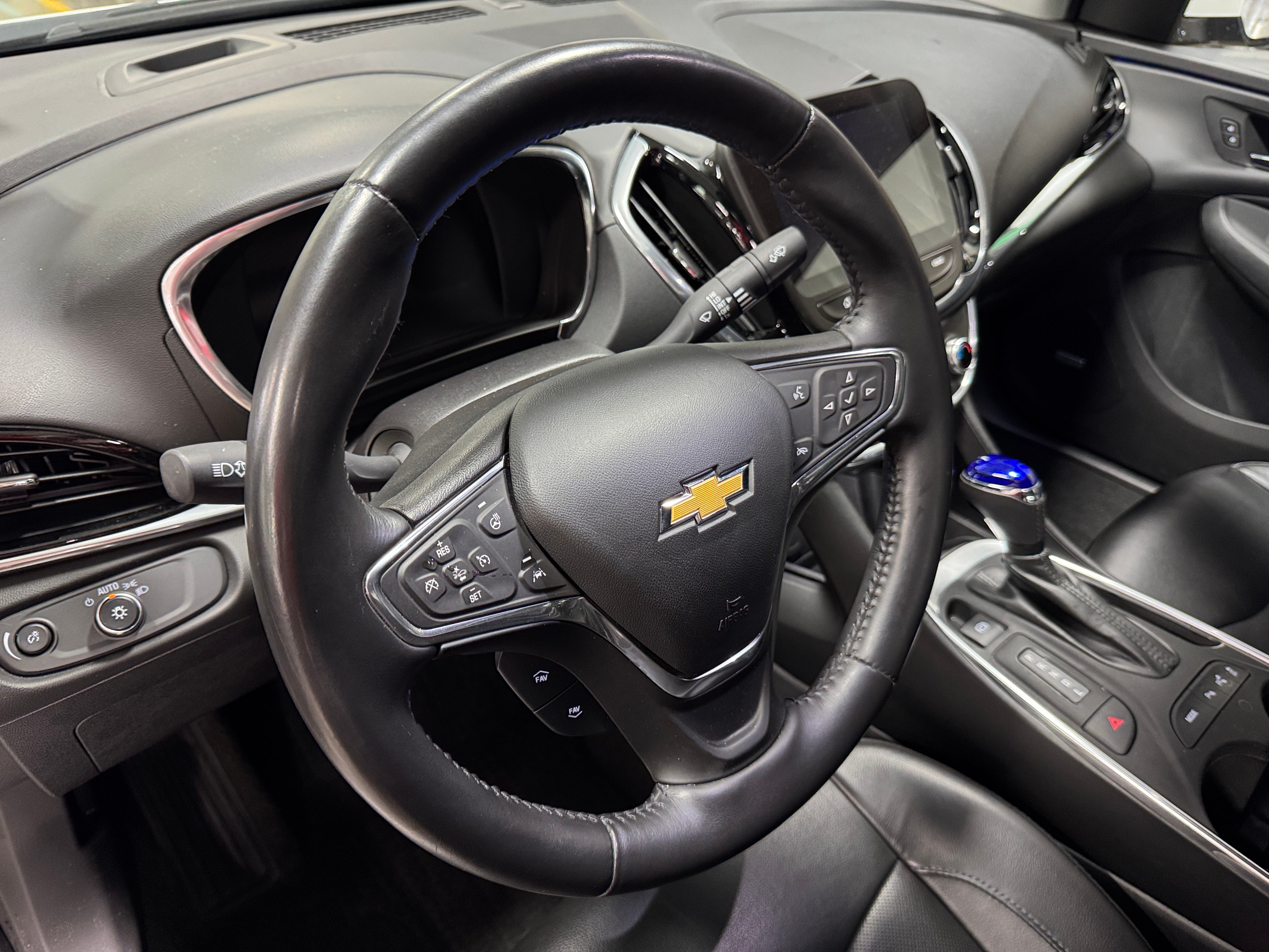 2017 Chevrolet Volt Premier 5