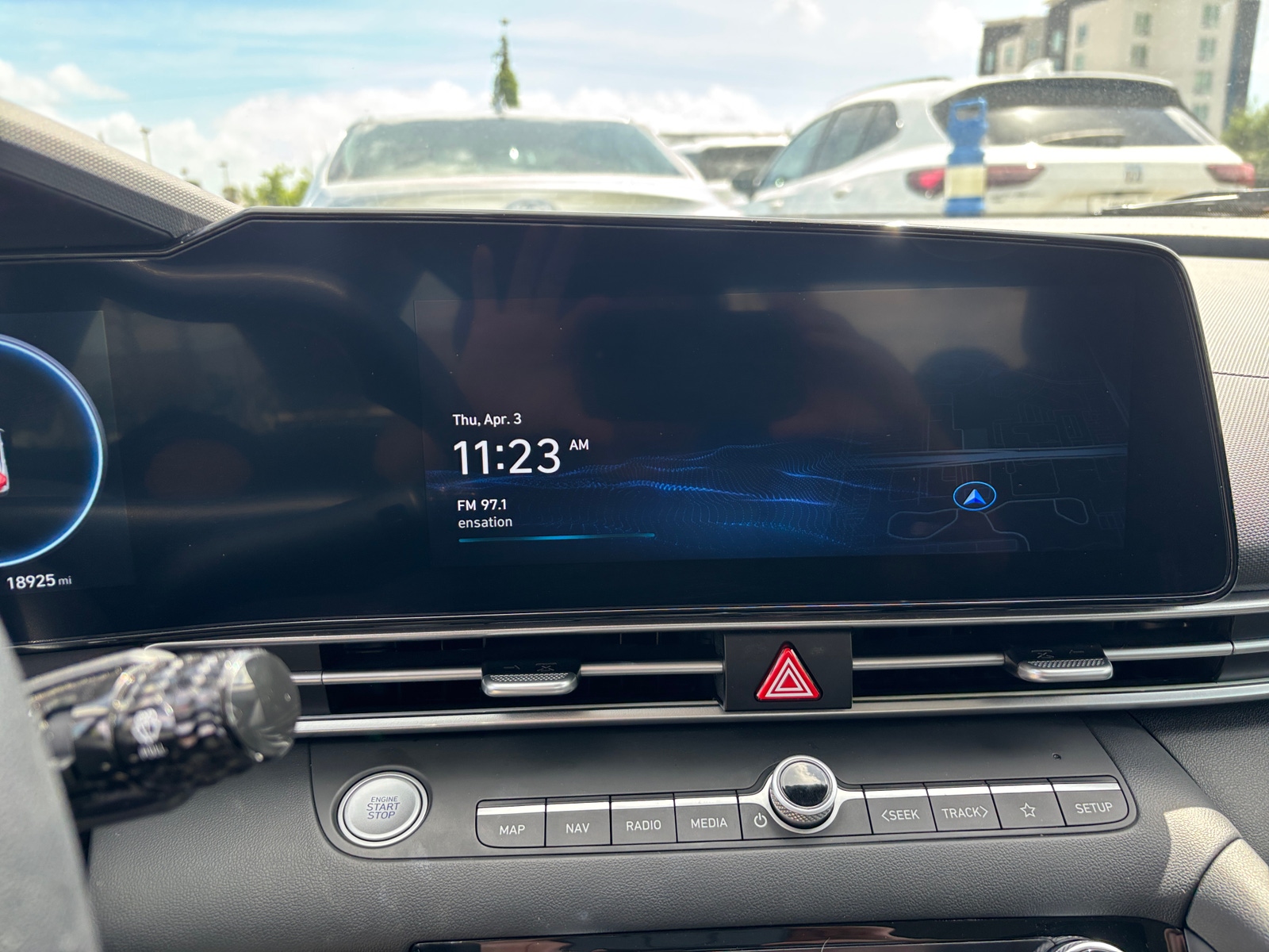 Thumbnail: 2024 Hyundai Elantra - 4