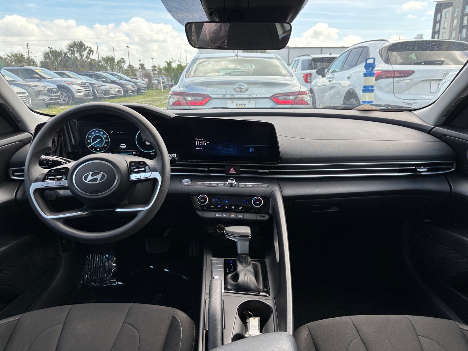 Thumbnail: 2024 Hyundai Elantra - 3