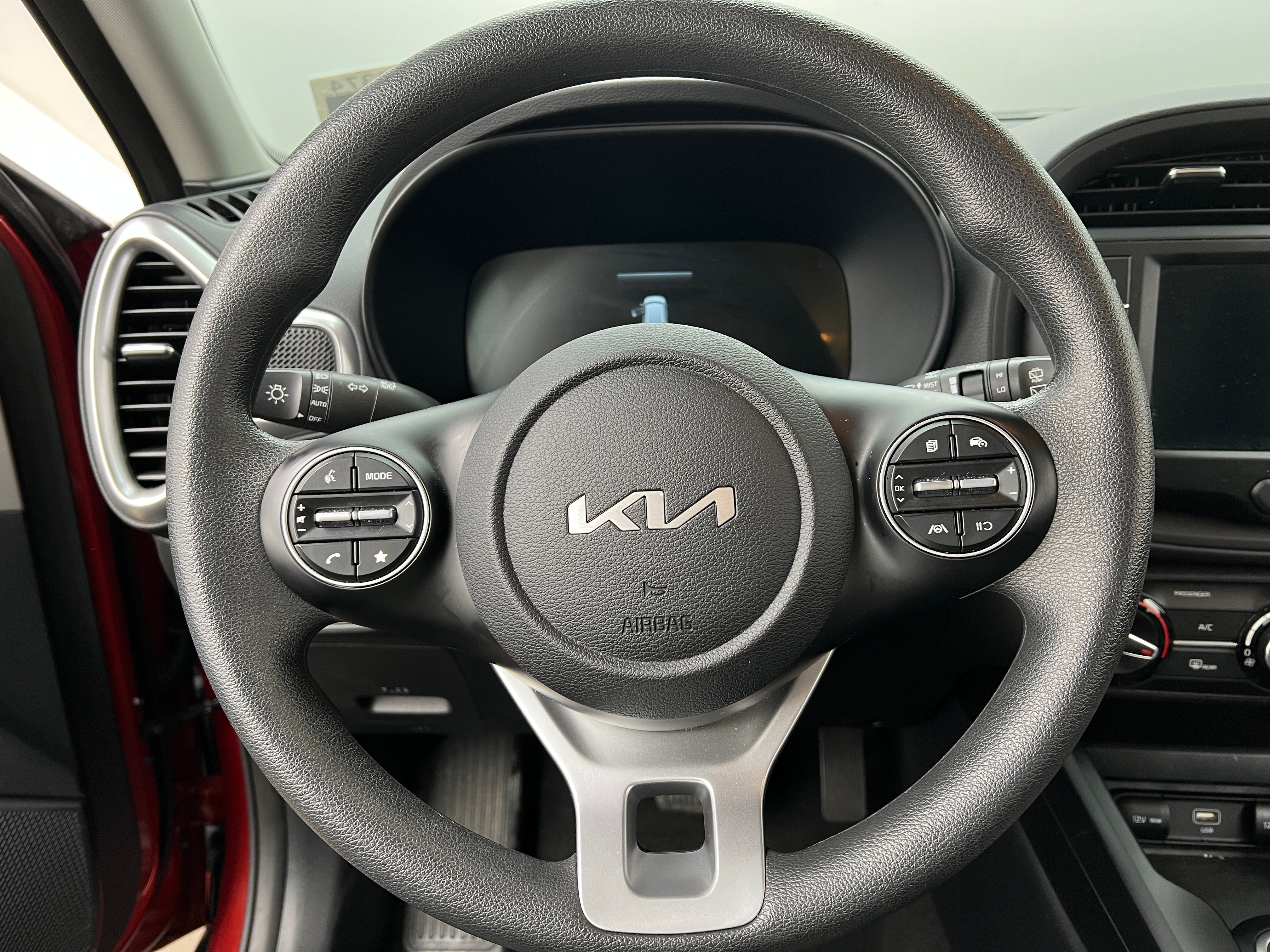 2024 Kia Soul LX 5