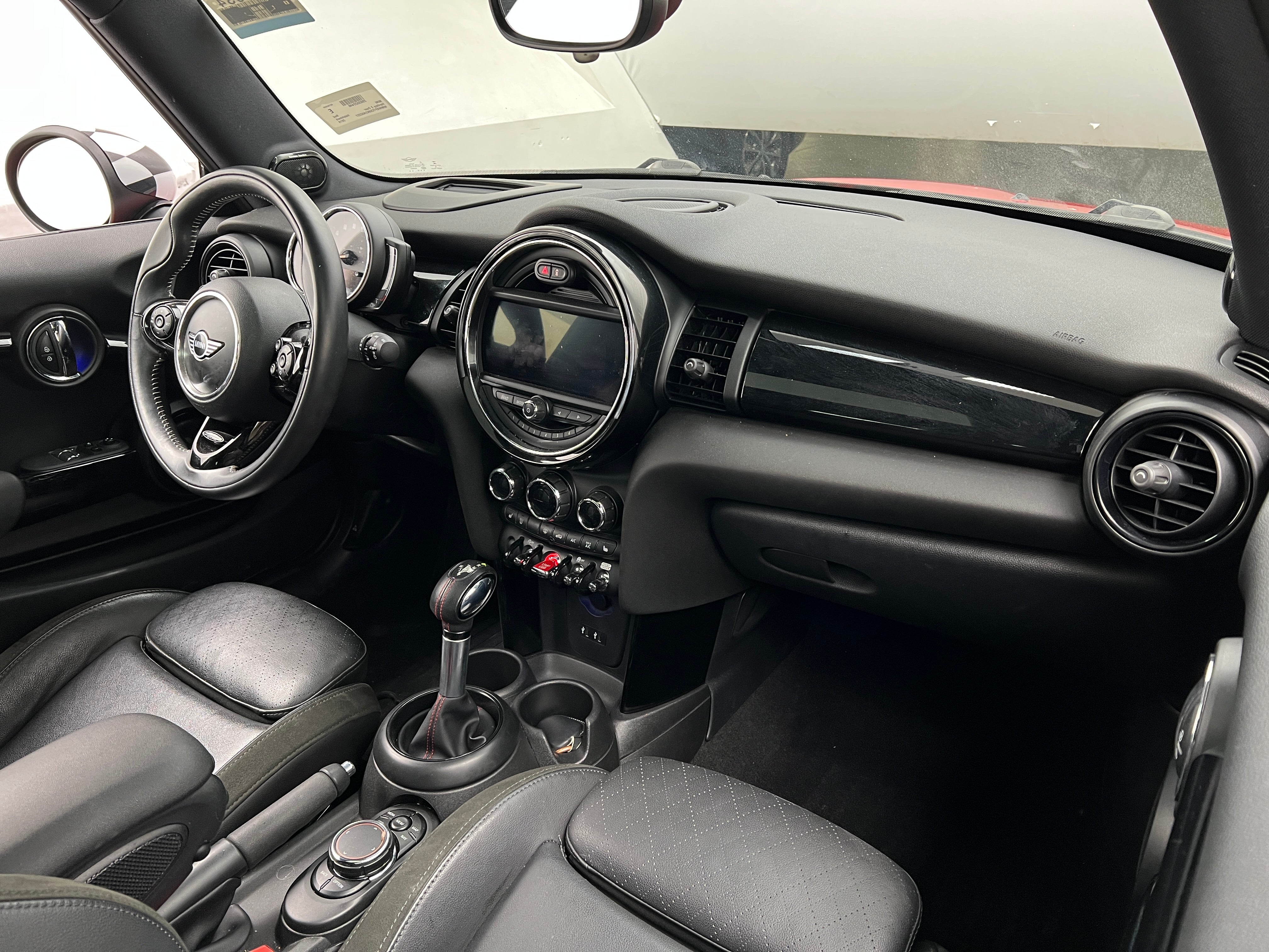 2019 MINI Cooper Hardtop S 3