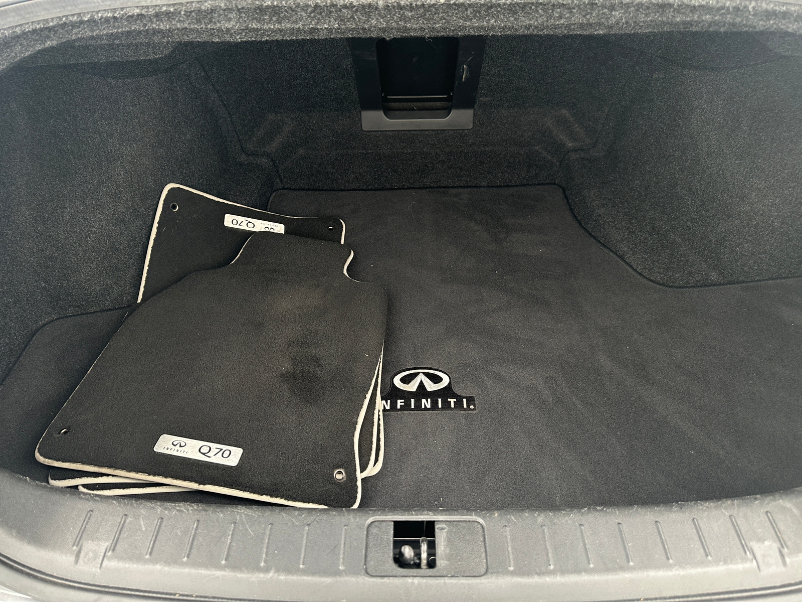 Thumbnail: 2018 INFINITI Q70 - 7