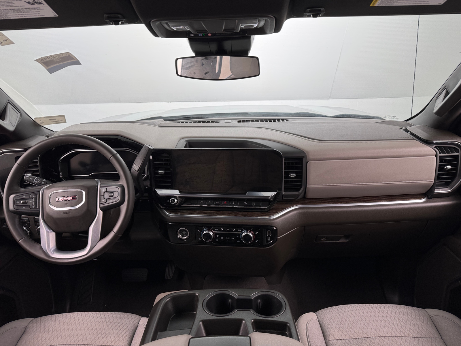 Thumbnail: 2023 GMC Sierra 1500 - 3