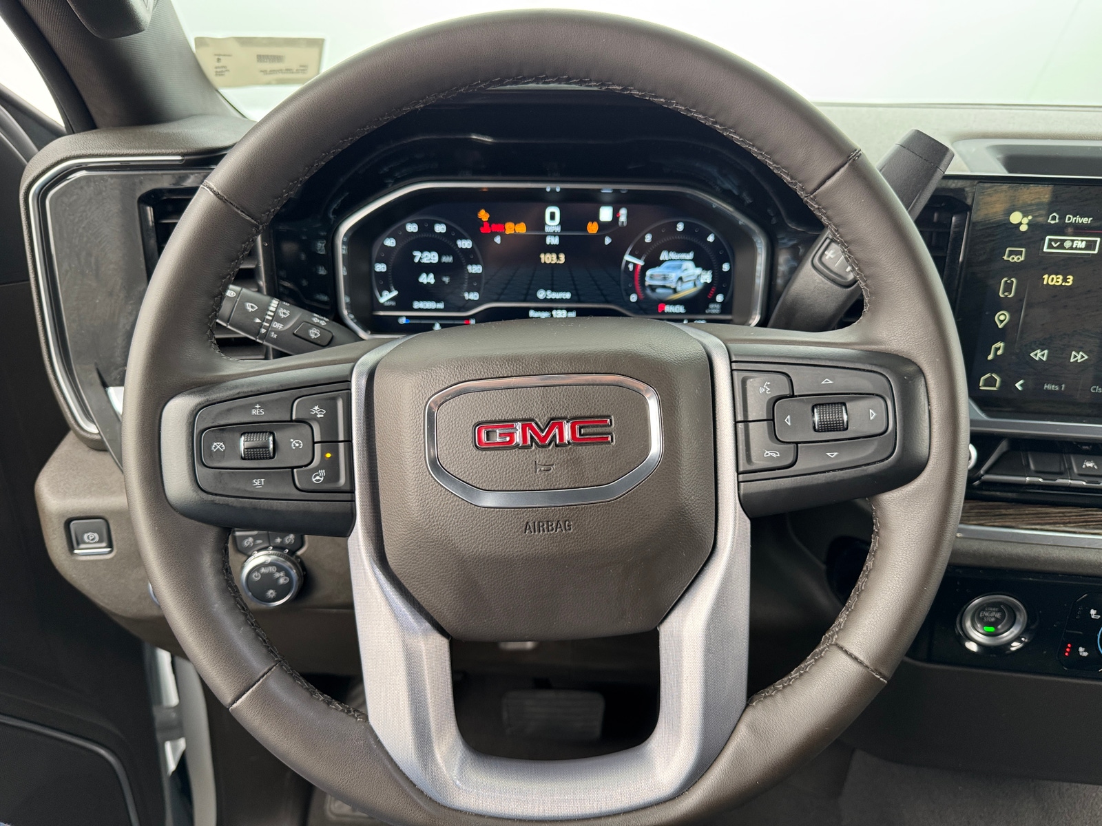 Thumbnail: 2023 GMC Sierra 1500 - 5