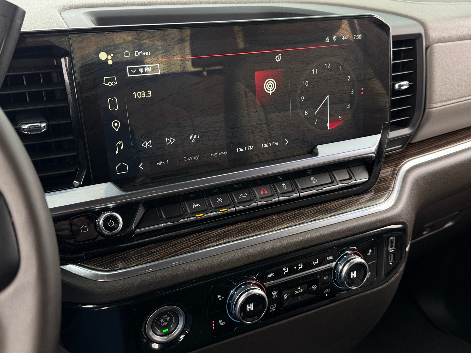 Thumbnail: 2023 GMC Sierra 1500 - 4