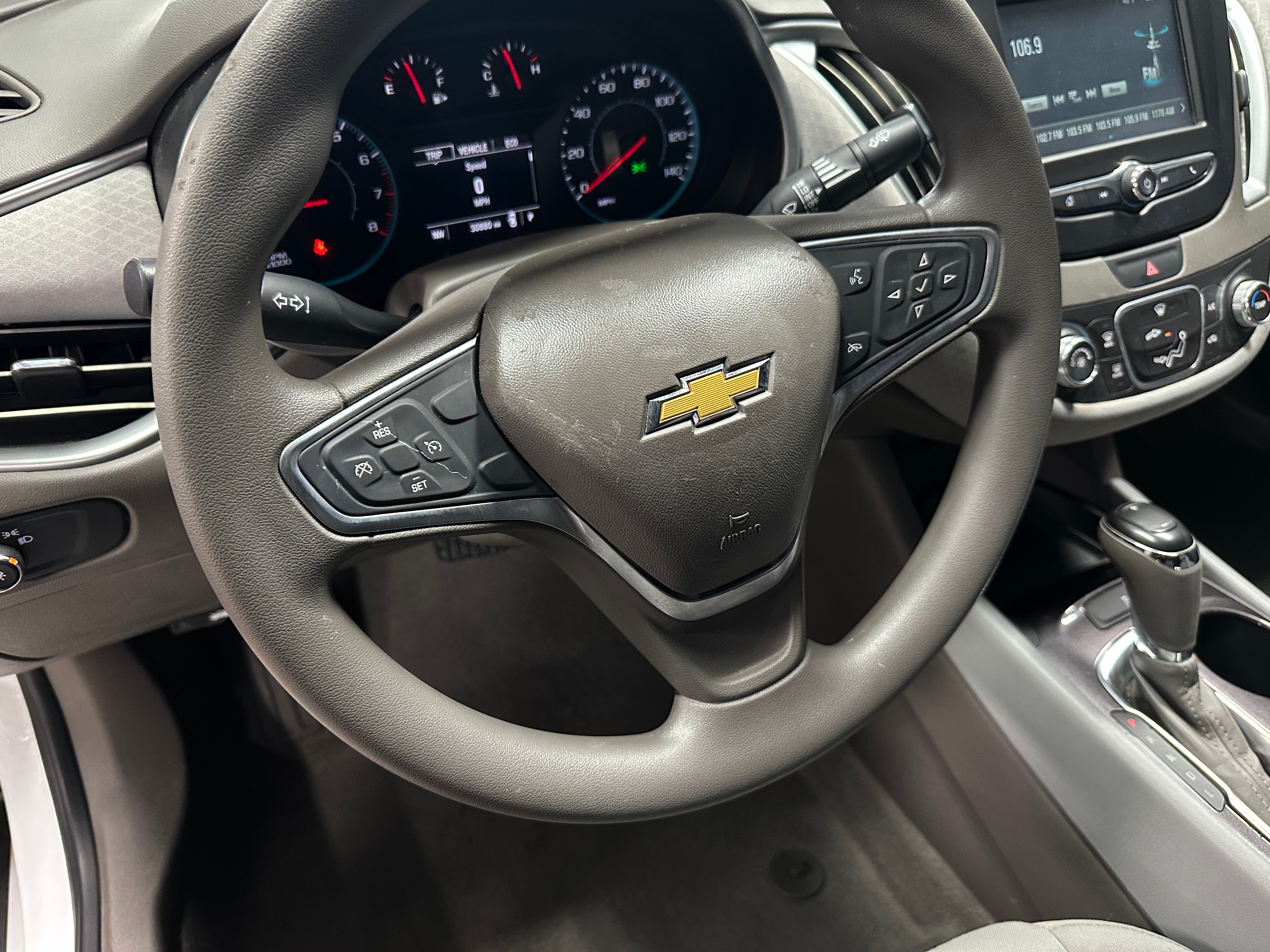 2018 Chevrolet Malibu LS 5