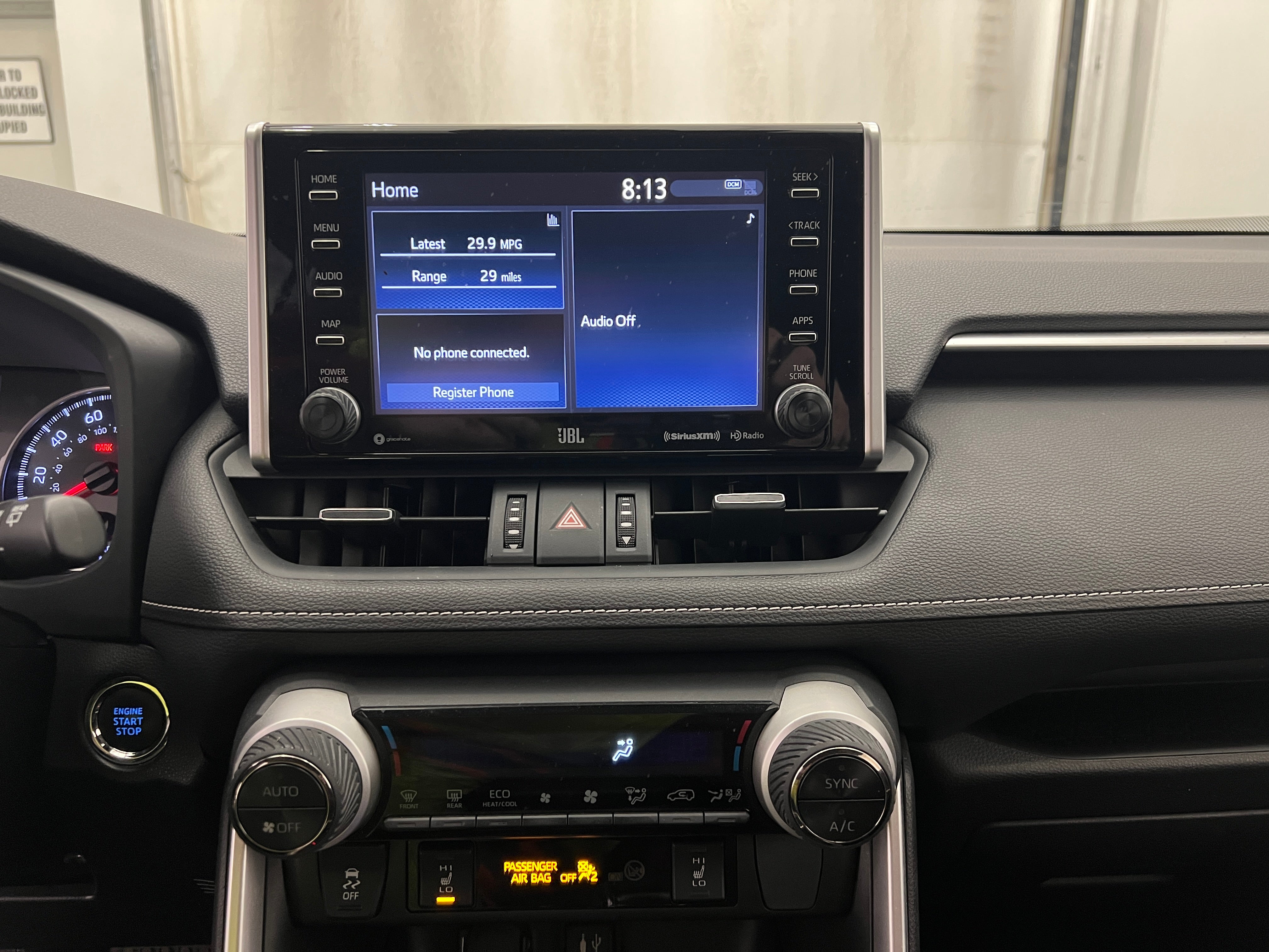 2019 Toyota RAV4 XLE Premium 3