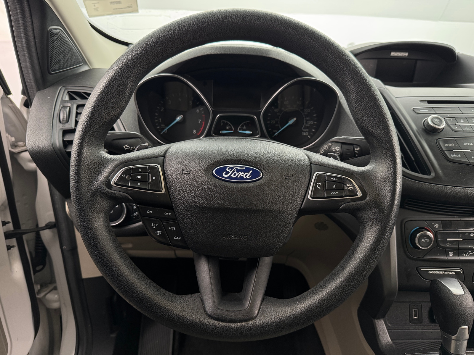Thumbnail: 2017 Ford Escape - 5