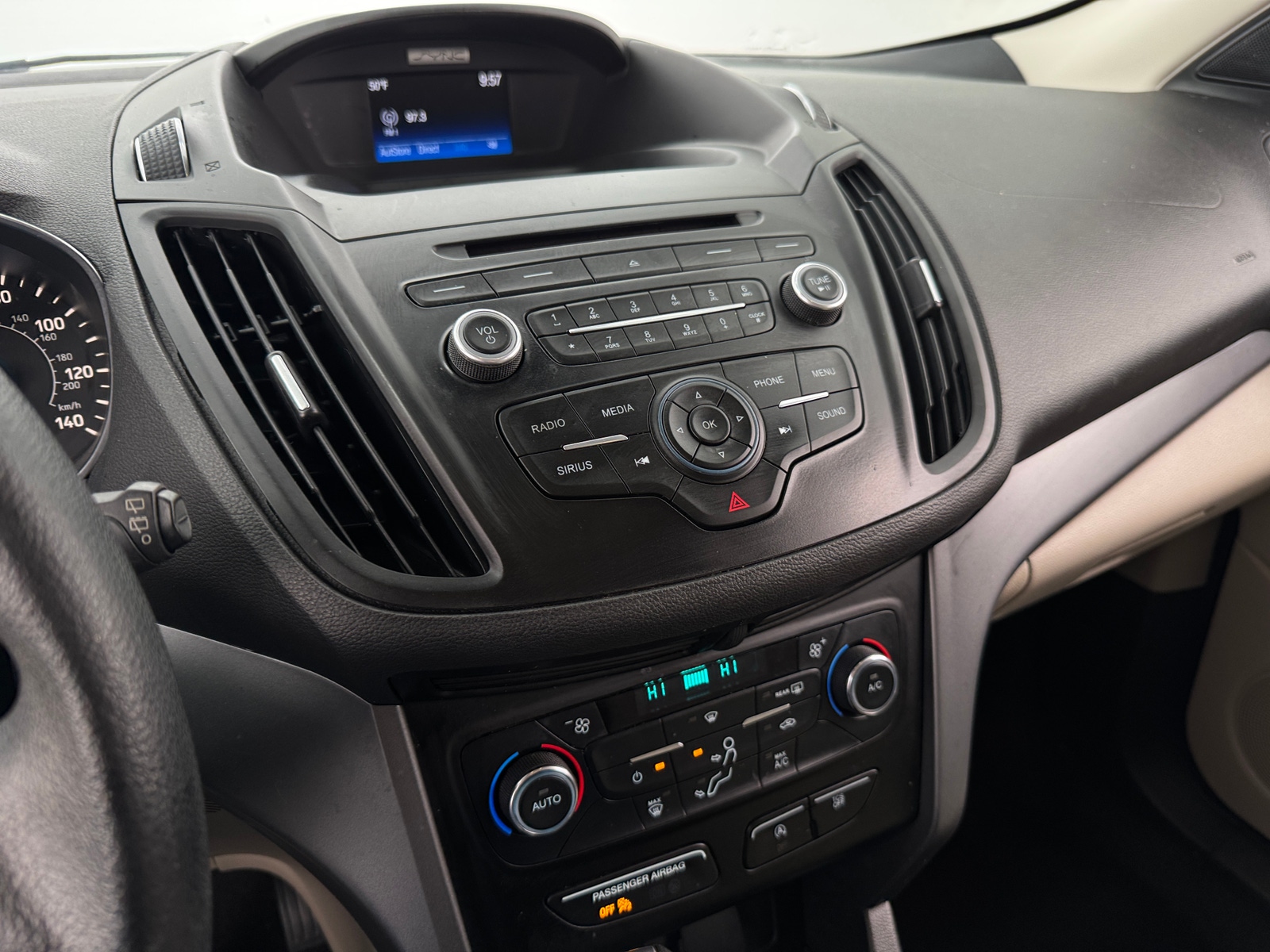Thumbnail: 2017 Ford Escape - 4